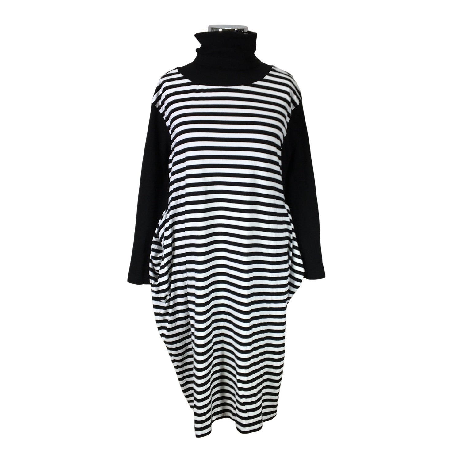  Mekko  Trikoomekko, koko 44  Marimekko 