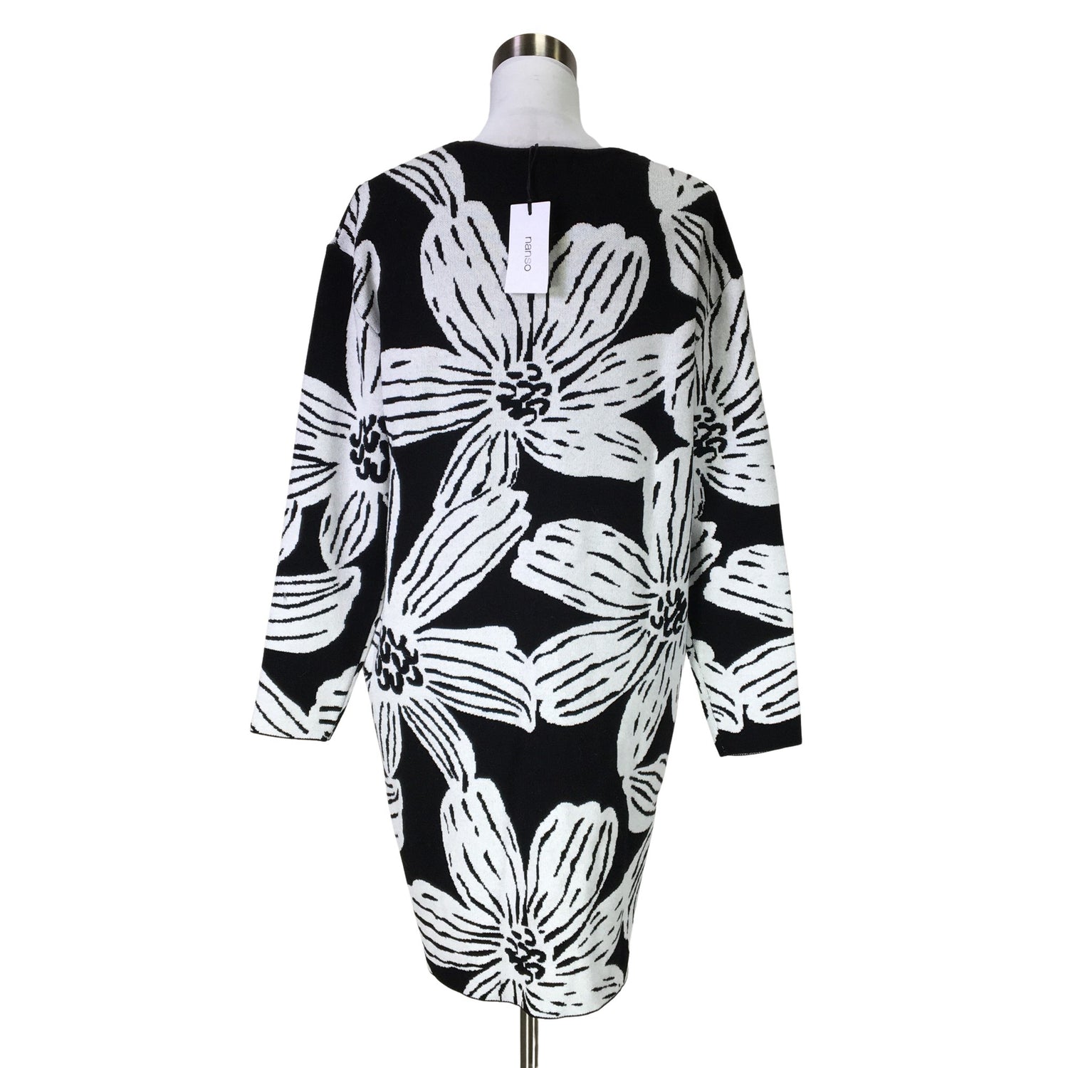  Mekko  Neulemekko, koko 38  Nanso 