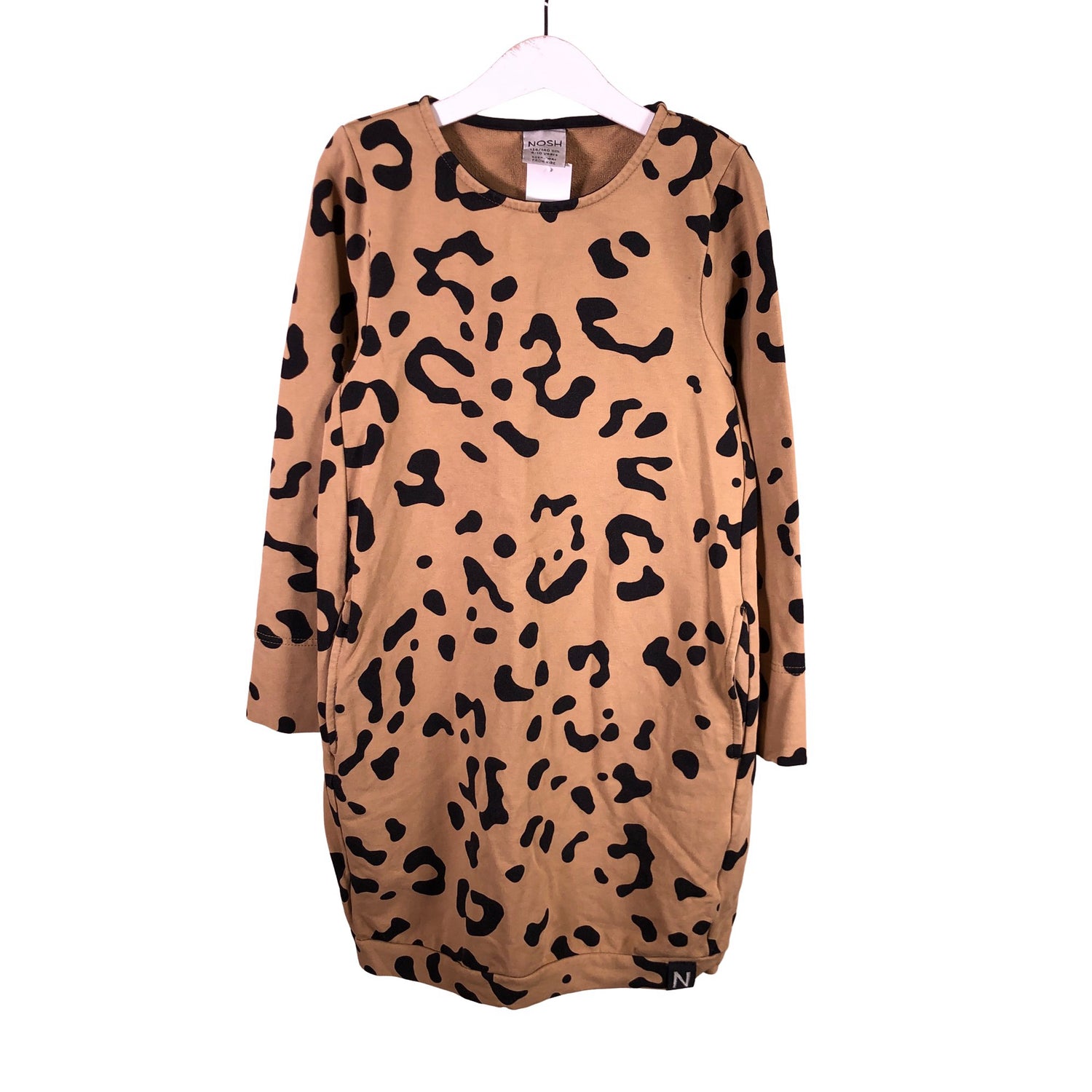  Mekko  Collegemekko, koko 134 - 140  NOSH 