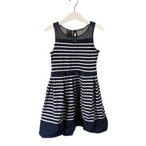 Unisex Next - Juhlamekko, koko 104 - 110 -  (1)
