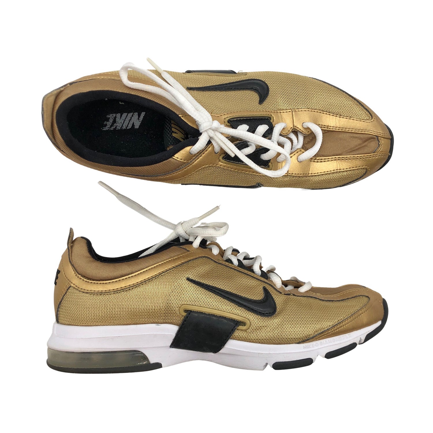  Sisäliikuntakengät  Sisäliikuntakengät, koko 40  Nike 