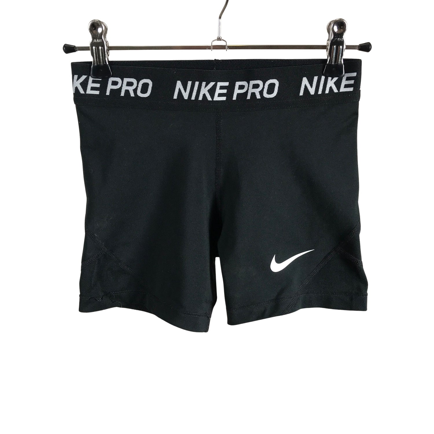  Urheilushortsit  Urheilushortsit, koko 140 - 146  Nike 