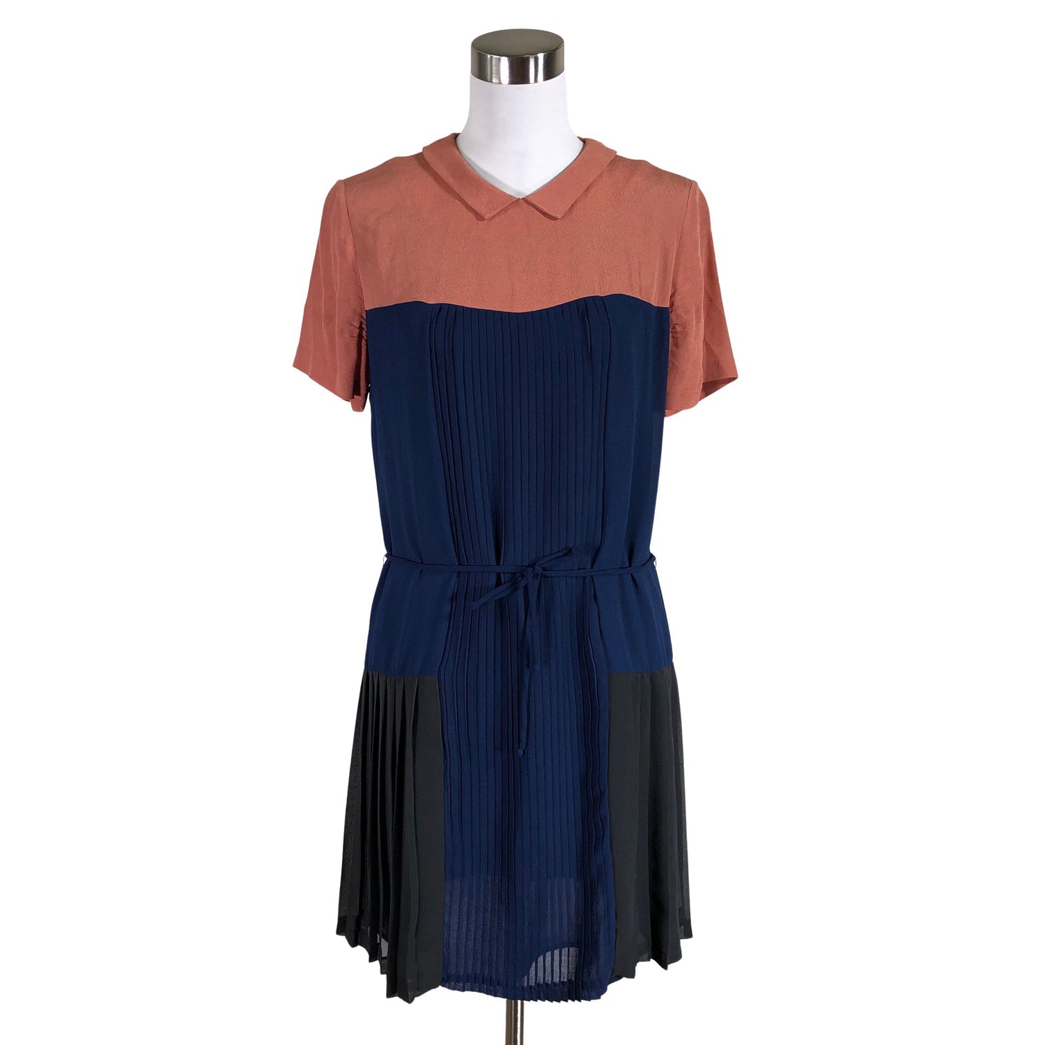  Mekko  Sifonkimekko, koko 36  Sandro 
