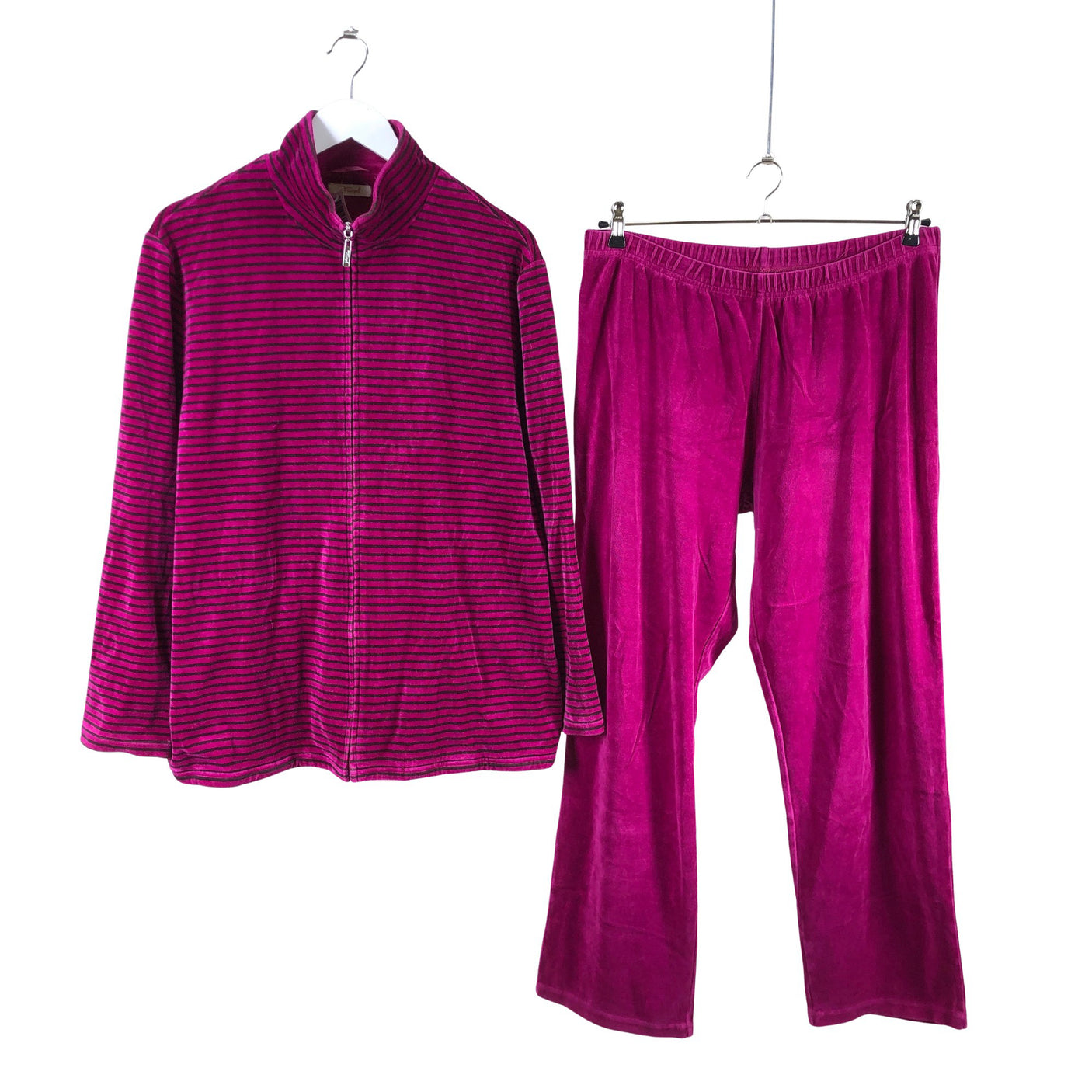 Unisex Triumph - Collegeasu, koko 48 -  (1)