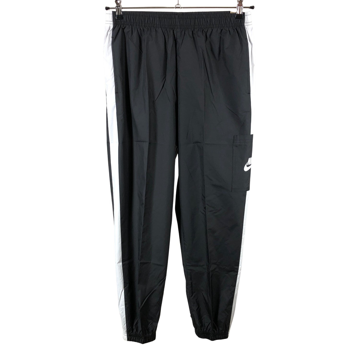  Ulkohousut  Ulkoiluhousut, koko 38  Nike 