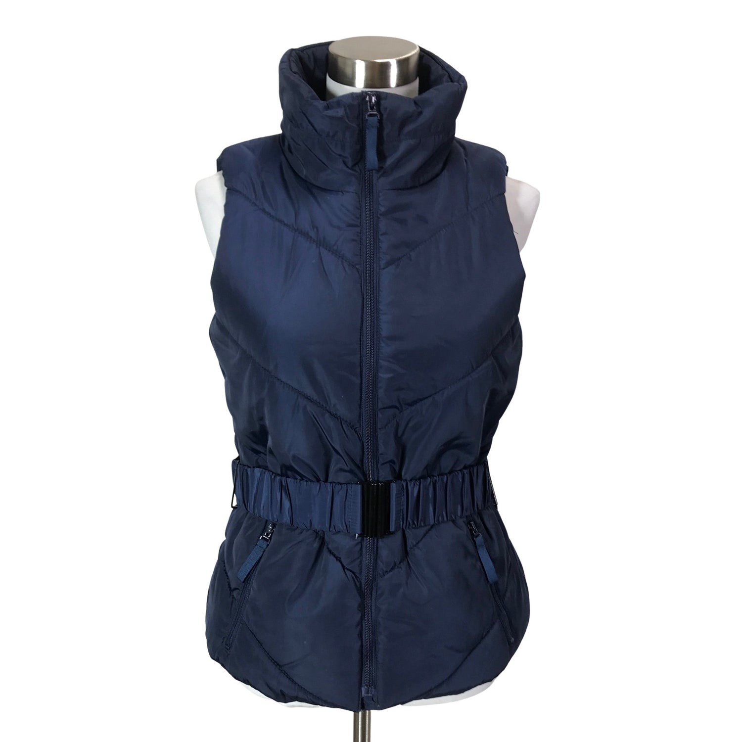  Toppaliivi  Toppaliivi, koko 38  Zara 
