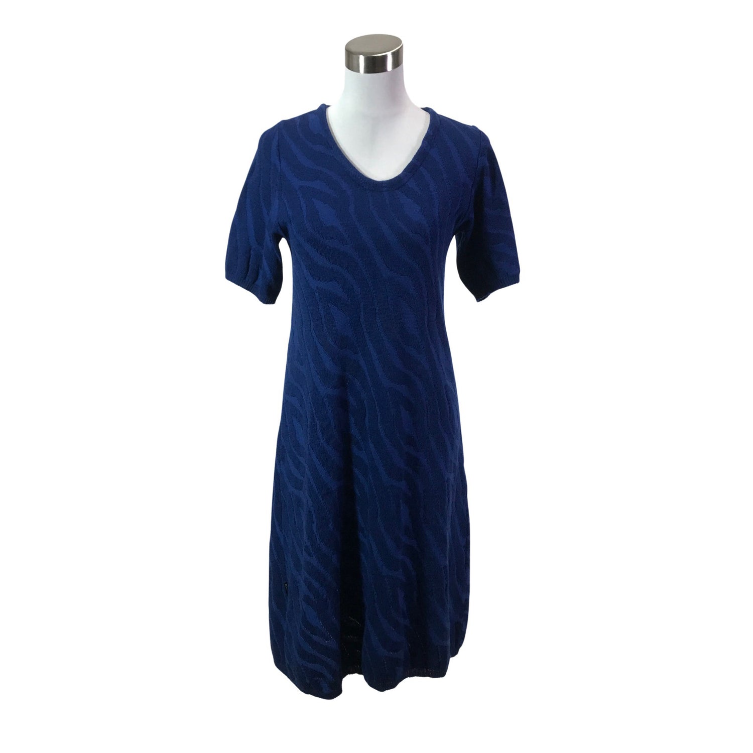  Mekko  Neulemekko, koko 38  Kaino 