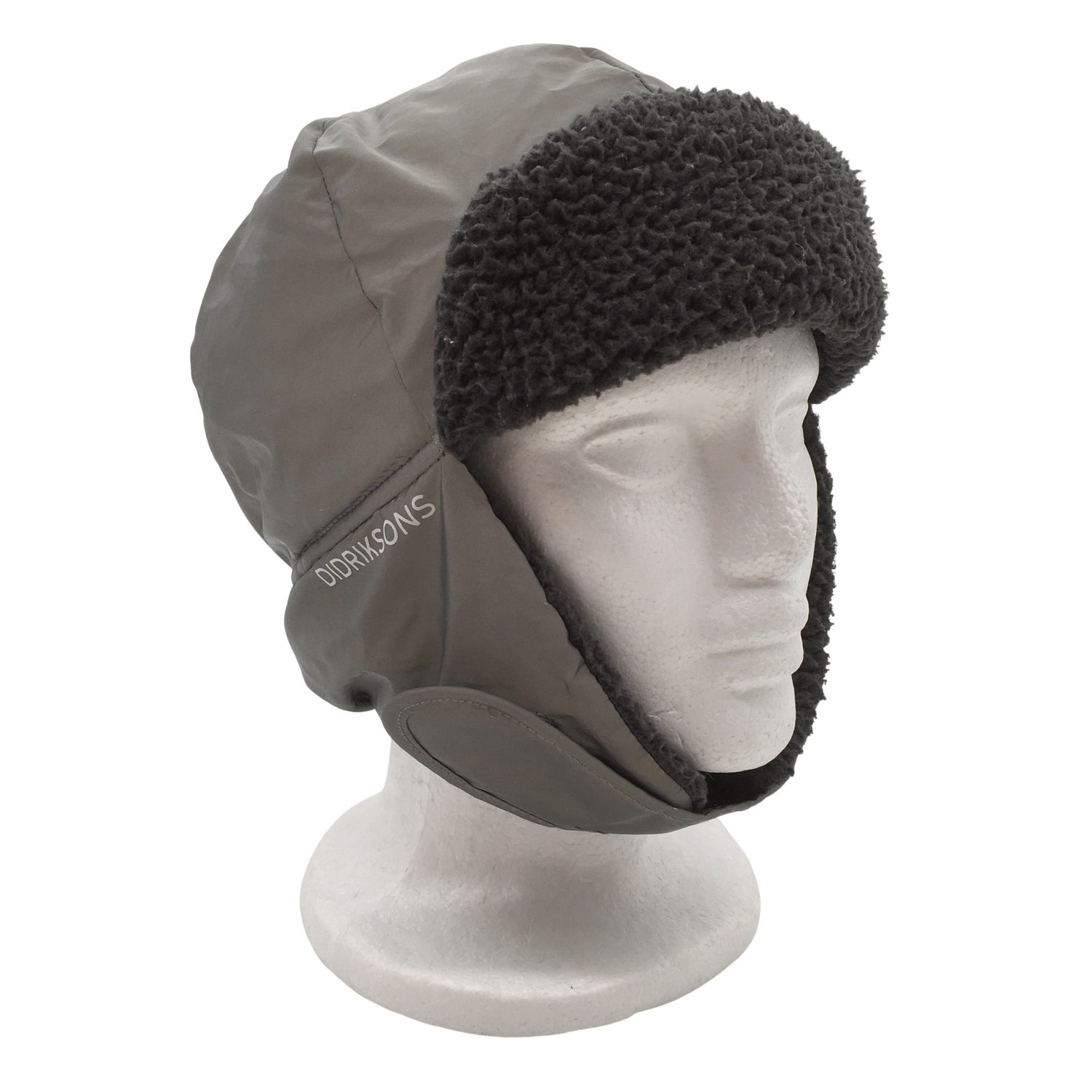  Hattu  Talvihattu, koko 50 - 52 cm  Didriksons 