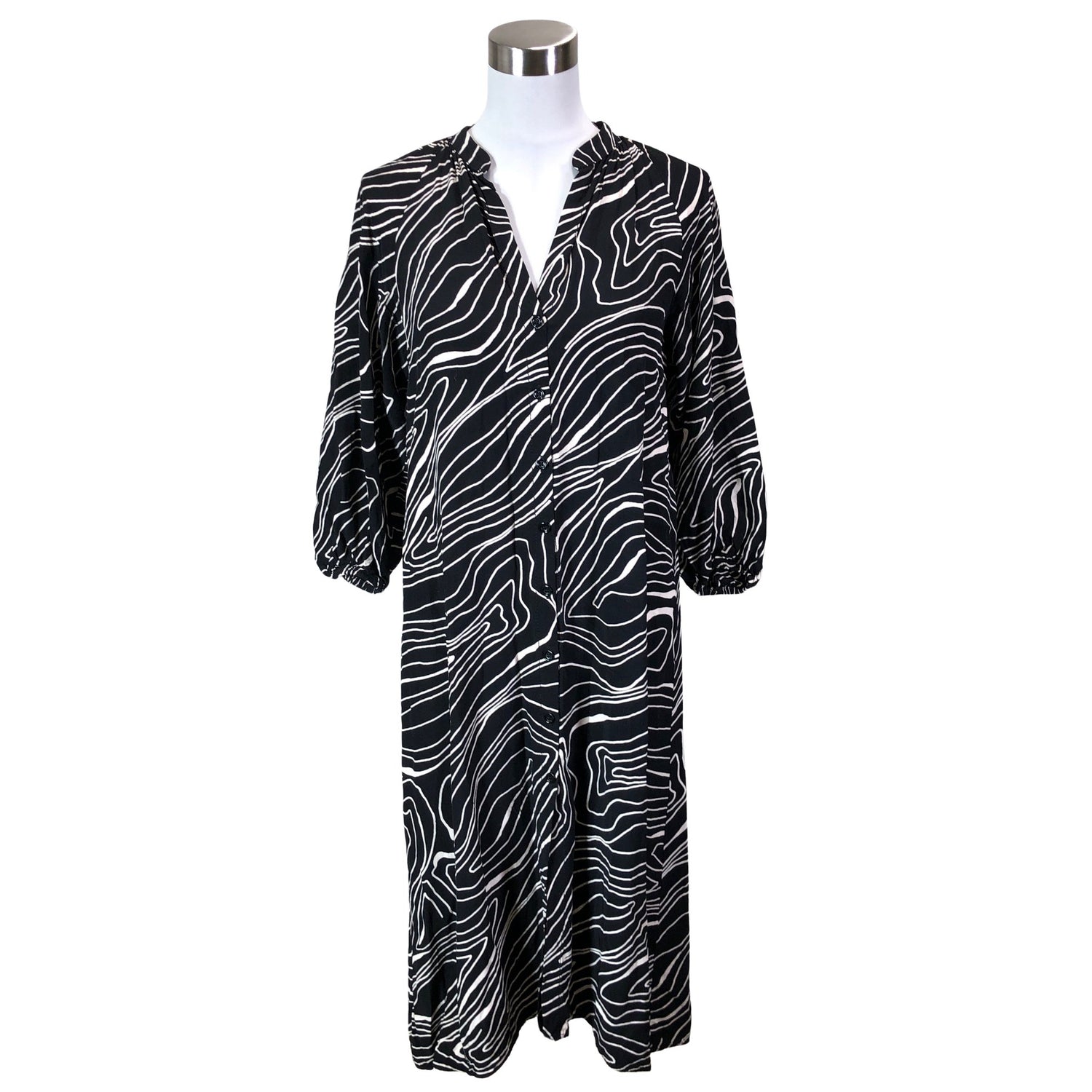  Mekko  Sifonkimekko, koko 36  Zara 