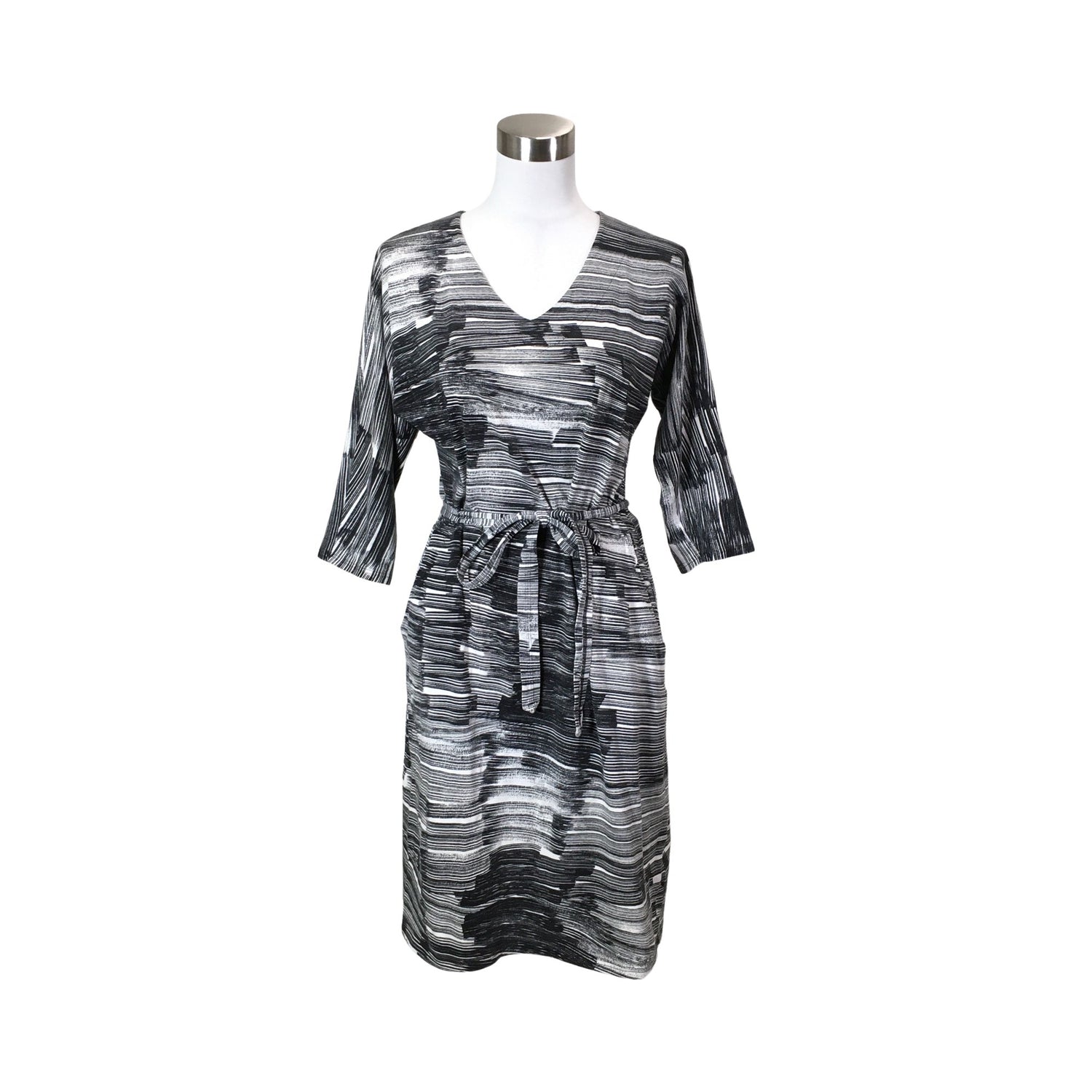  Mekko  Trikoomekko, koko 36  Nanso 