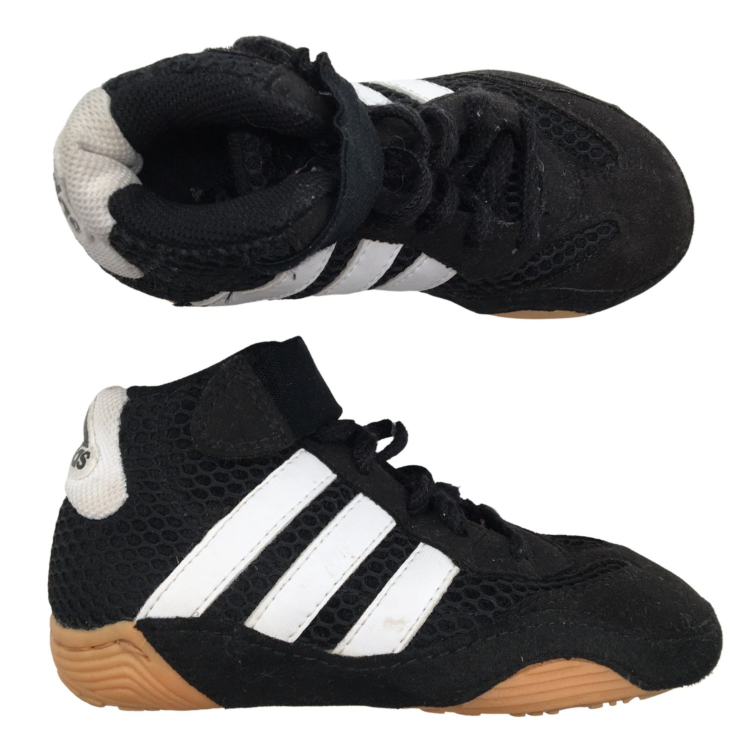  Sisäliikuntakengät  Sisäliikuntakengät, koko 28  Adidas 