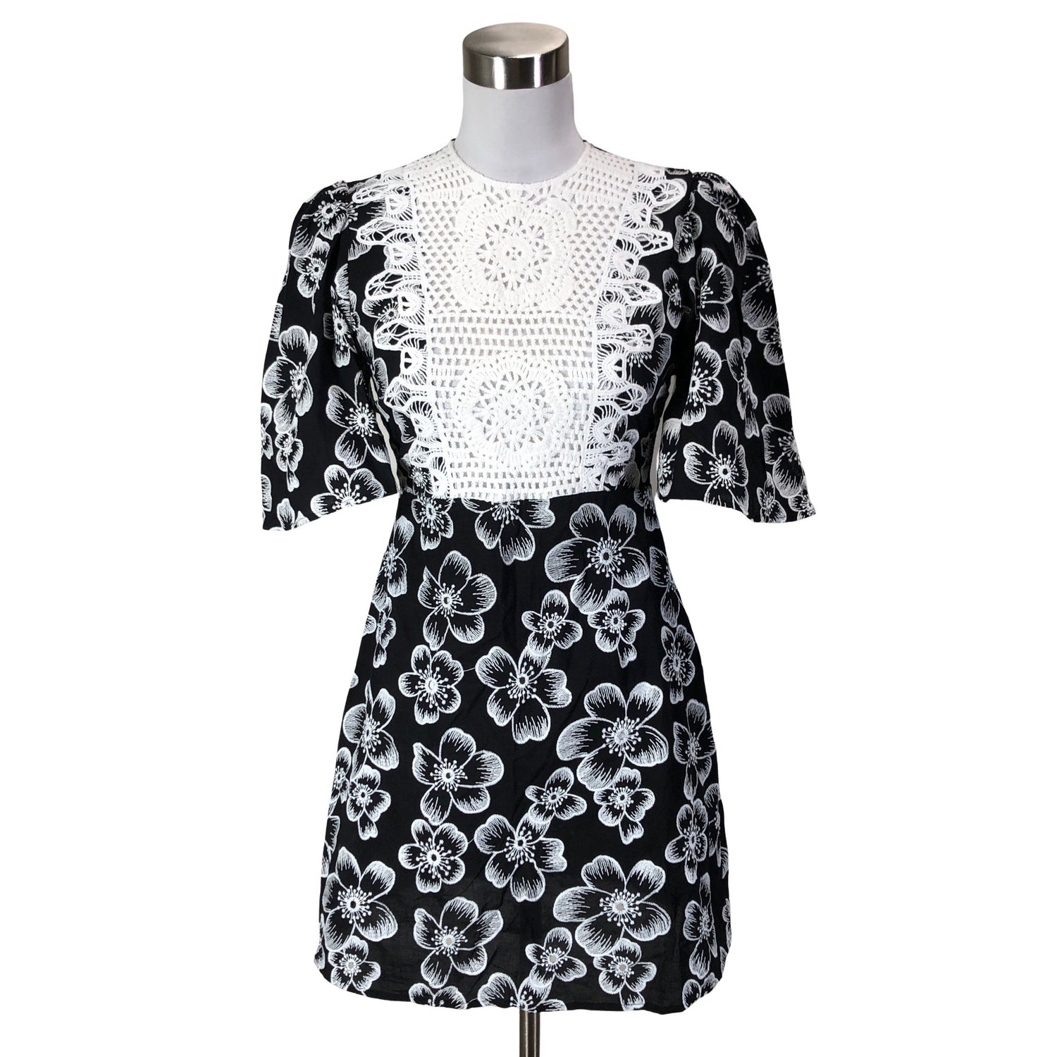  Mekko  Kangasmekko, koko 34  Zara 