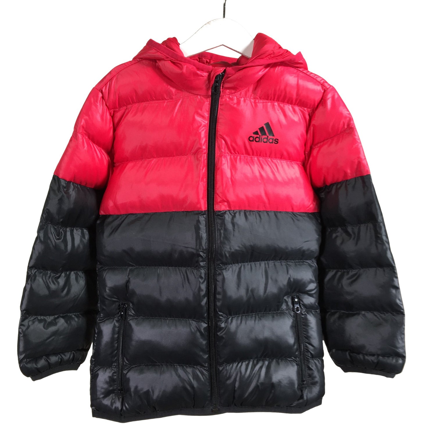  Toppatakki  Toppatakki, koko 110 - 116  Adidas 