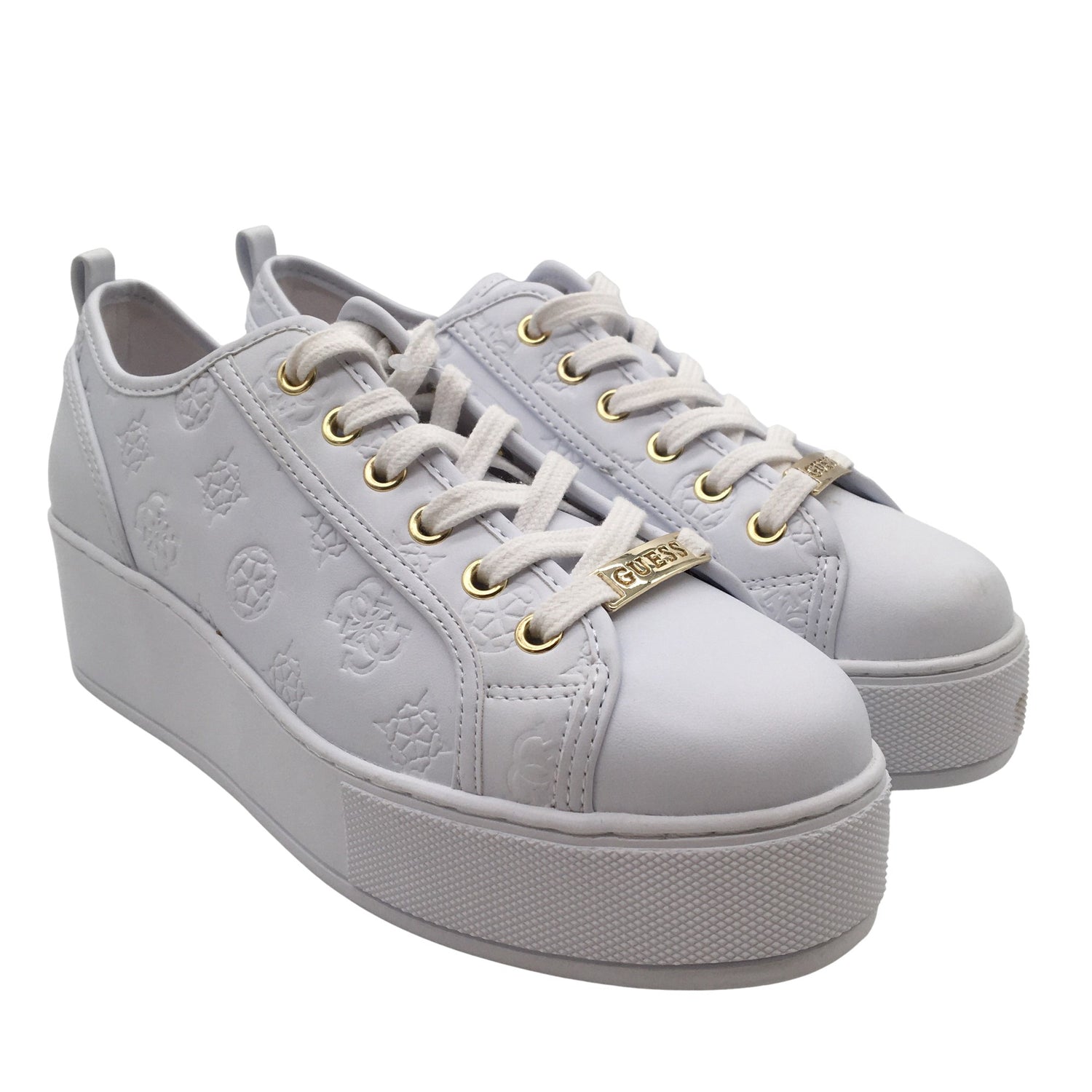  Tennarit  Tennarit, koko 39  Guess 