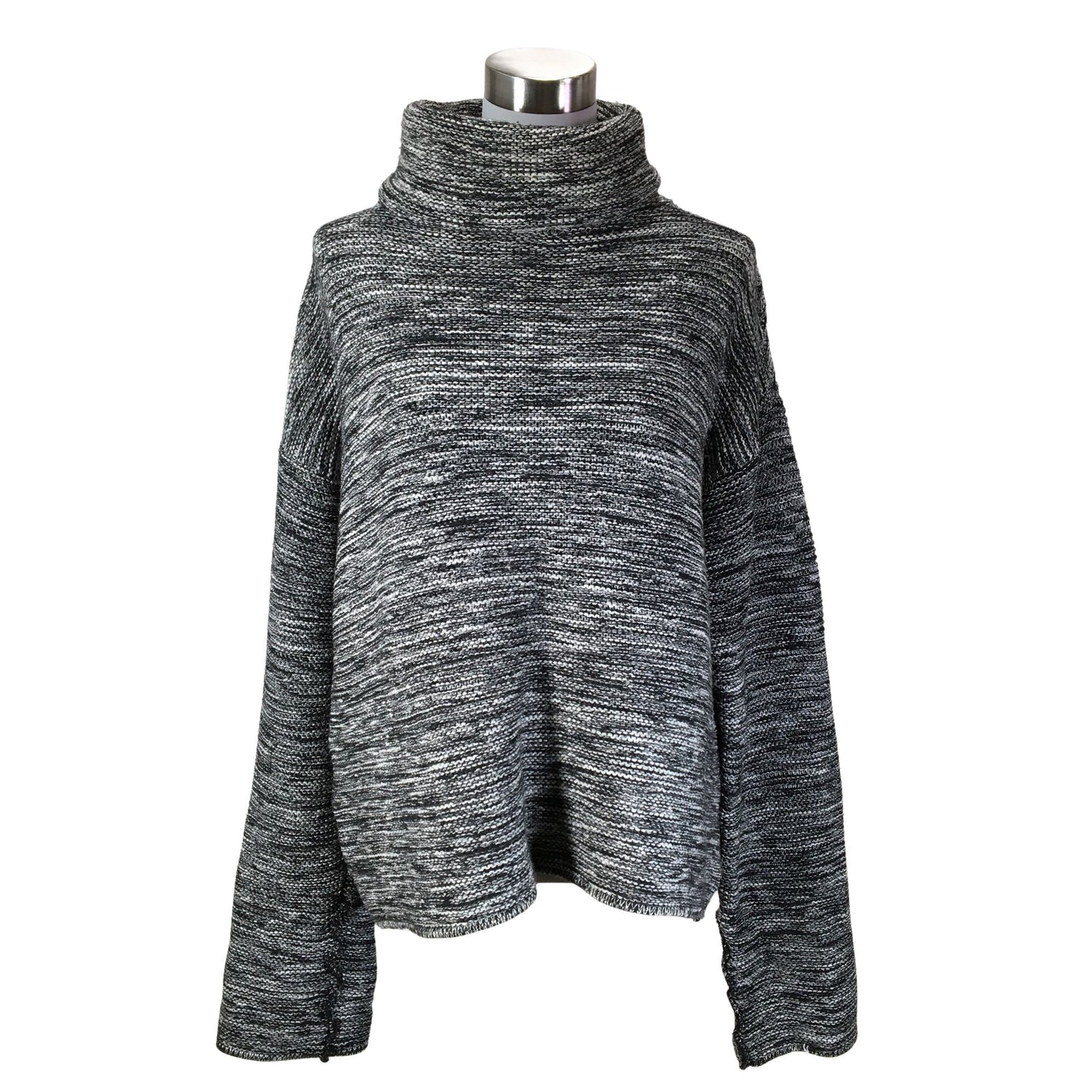  Neulepaita  Neulepaita, koko 38  Marimekko 