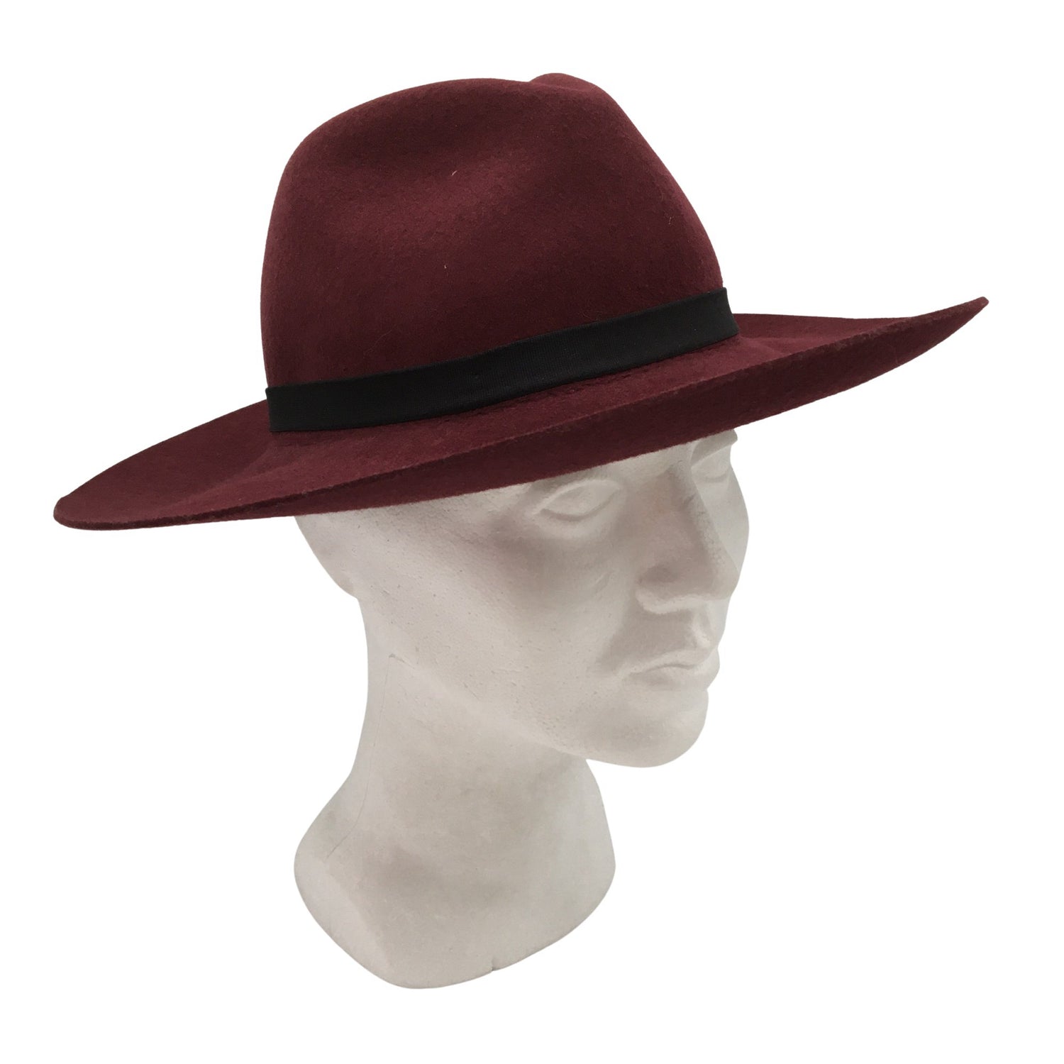  Hattu  Hattu, koko 52 - 54 cm  Balmuir 