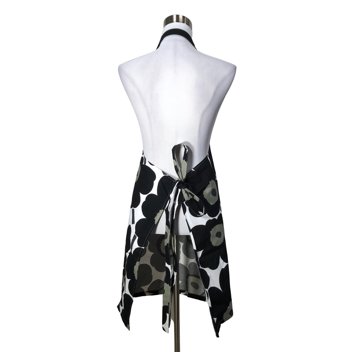 Esiliina, koko Ei kokoa