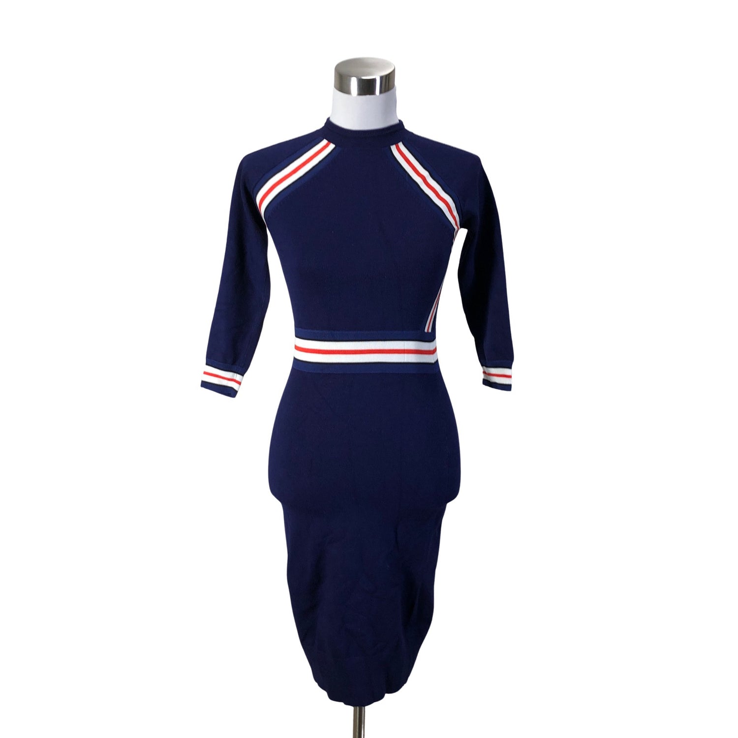  Mekko  Neulemekko, koko 34  Karen Millen 