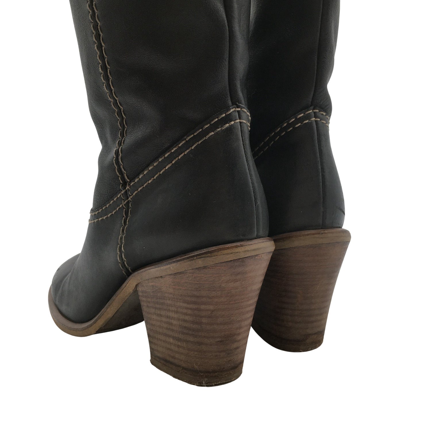  Bootsit  Bootsit, koko 38  Billi Bi 