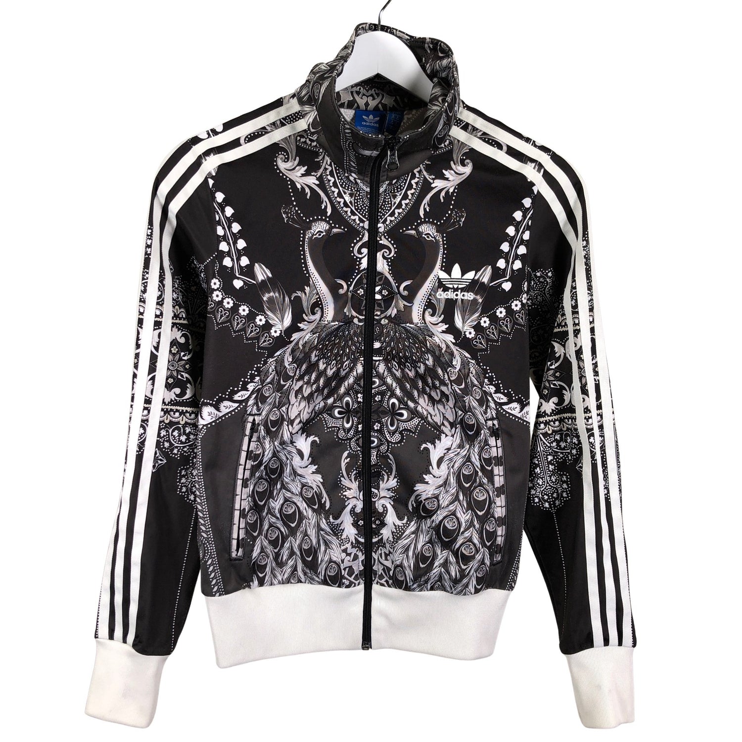  Urheilutakki  Verryttelytakki, koko 34  Adidas 