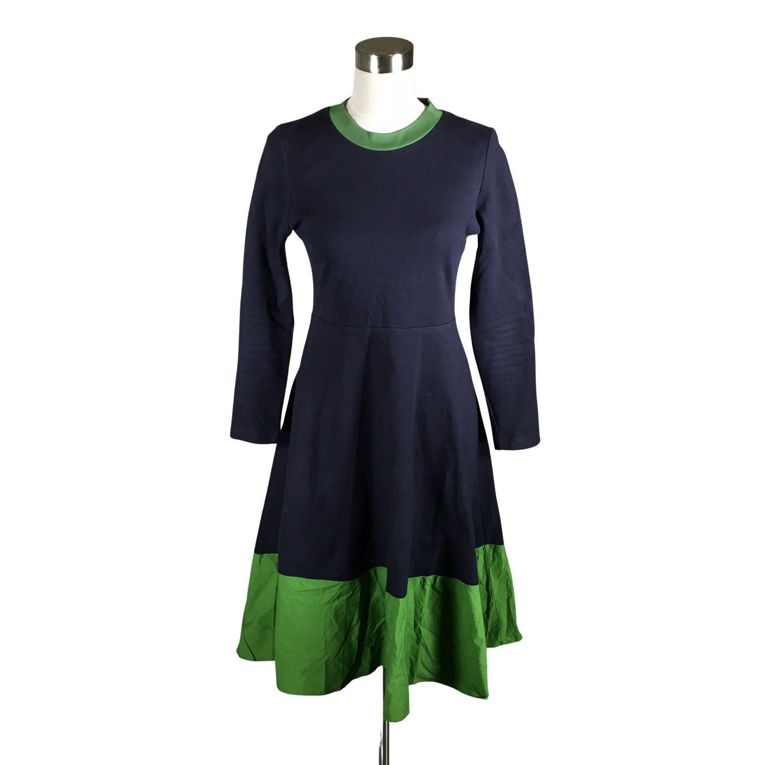  Mekko  Trikoomekko, koko 36  COS 