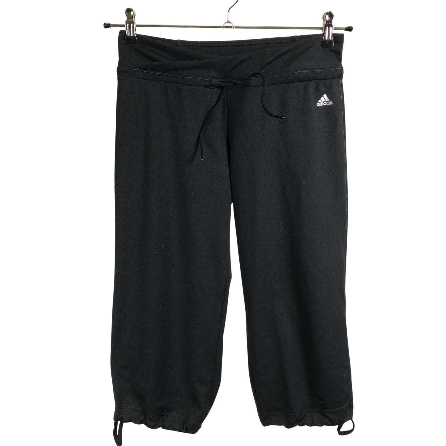  Urheilucaprit  Urheilucaprit, koko 36  Adidas 