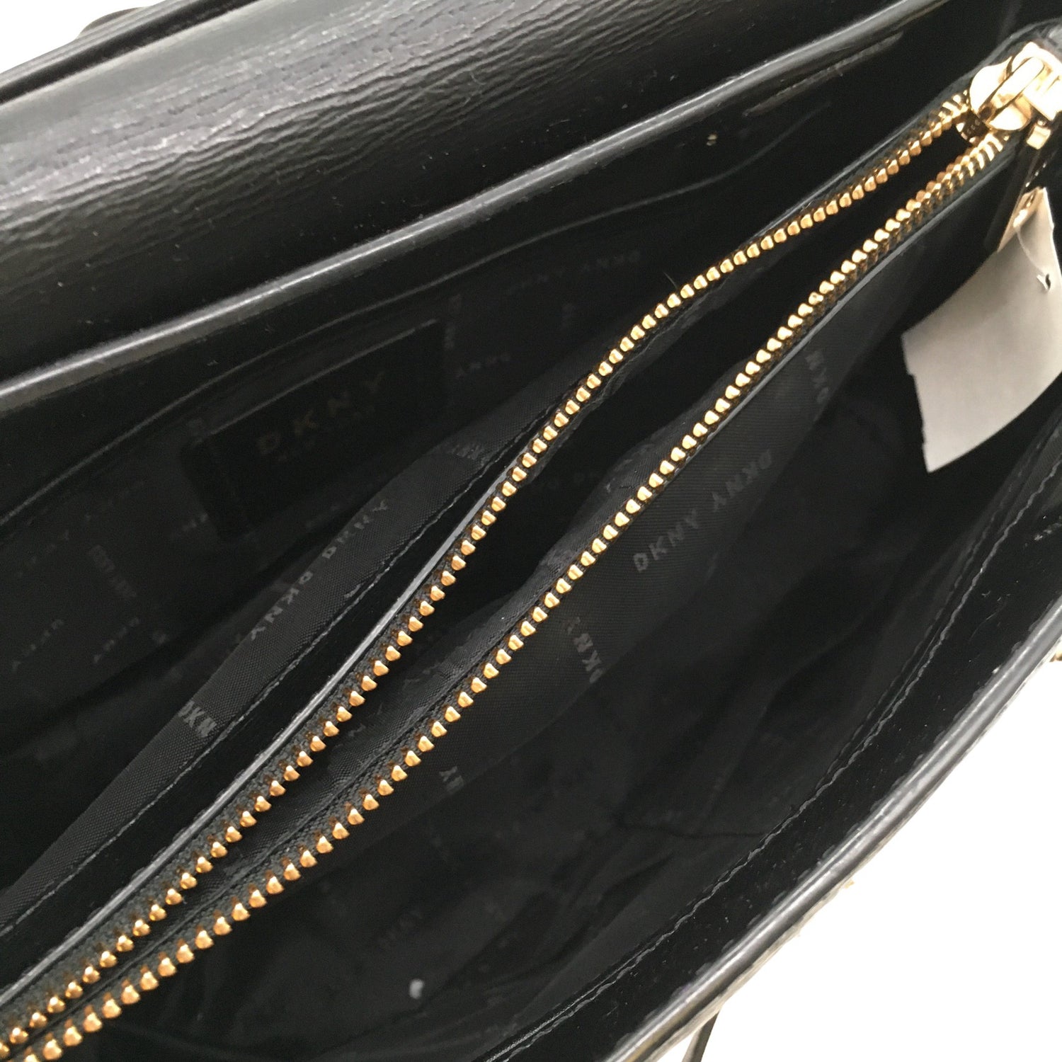  Käsilaukku  Käsilaukku, koko Midi  DKNY 
