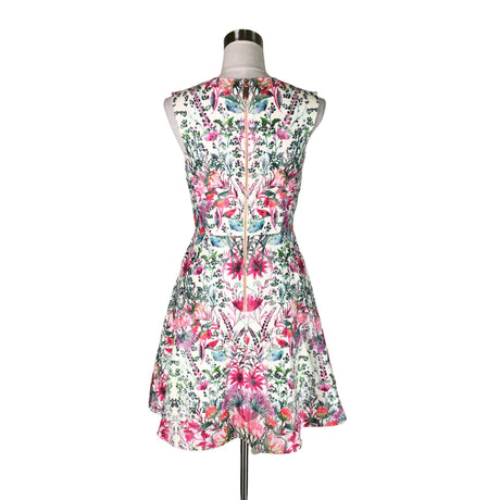 Unisex Ted Baker - Juhlamekko, koko 36 -  (2)