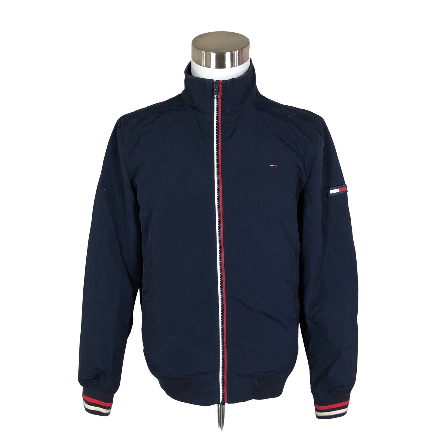  Urheilutakki  Ulkoilutakki, koko M  Tommy Hilfiger 