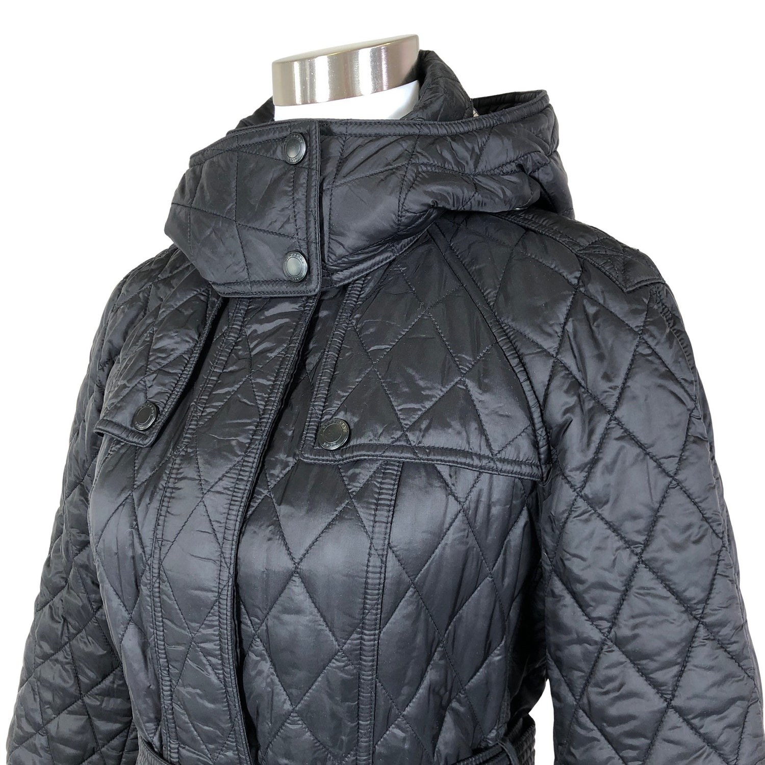  Kevyttoppatakki  Tikkitakki, koko 38  Burberry 