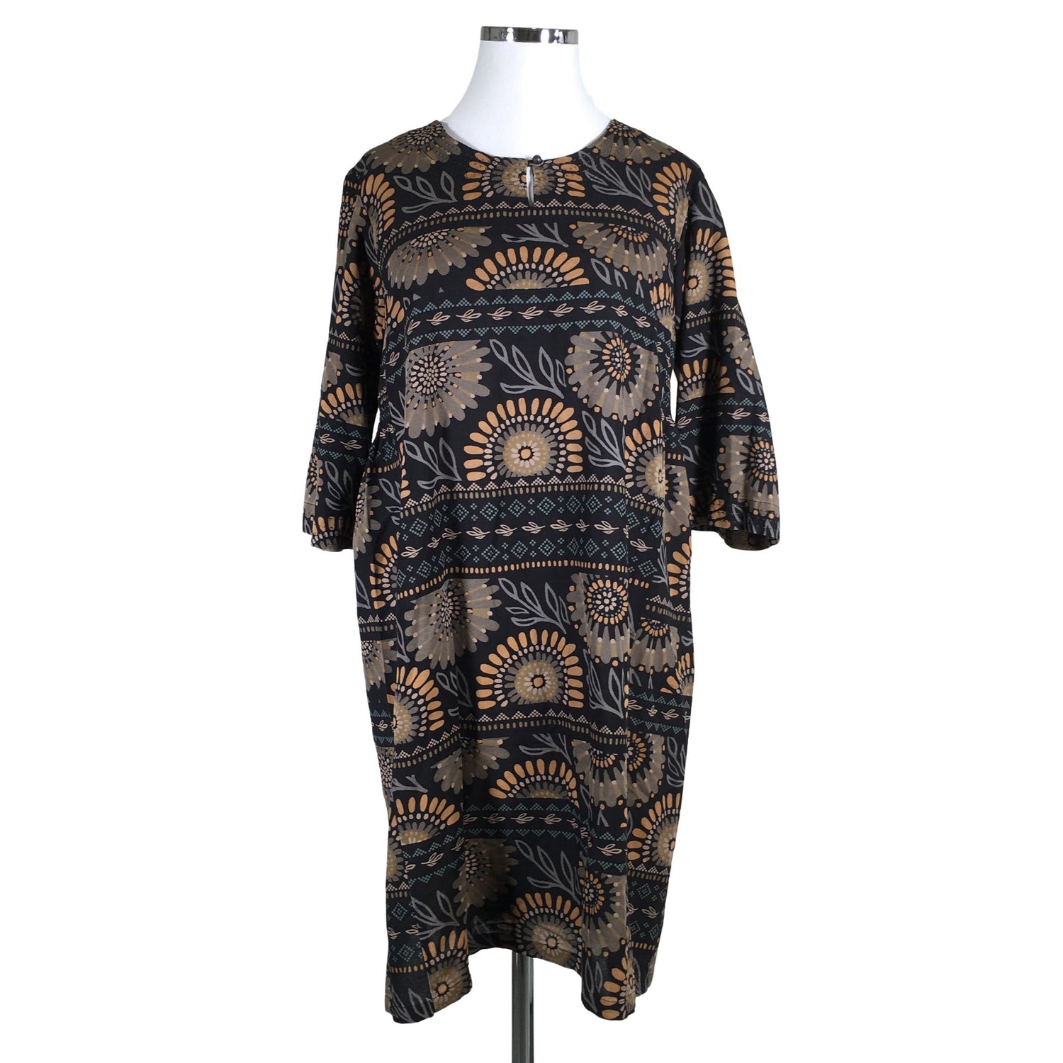  Mekko  Kangasmekko, koko 42  Gudrun Sjöden 