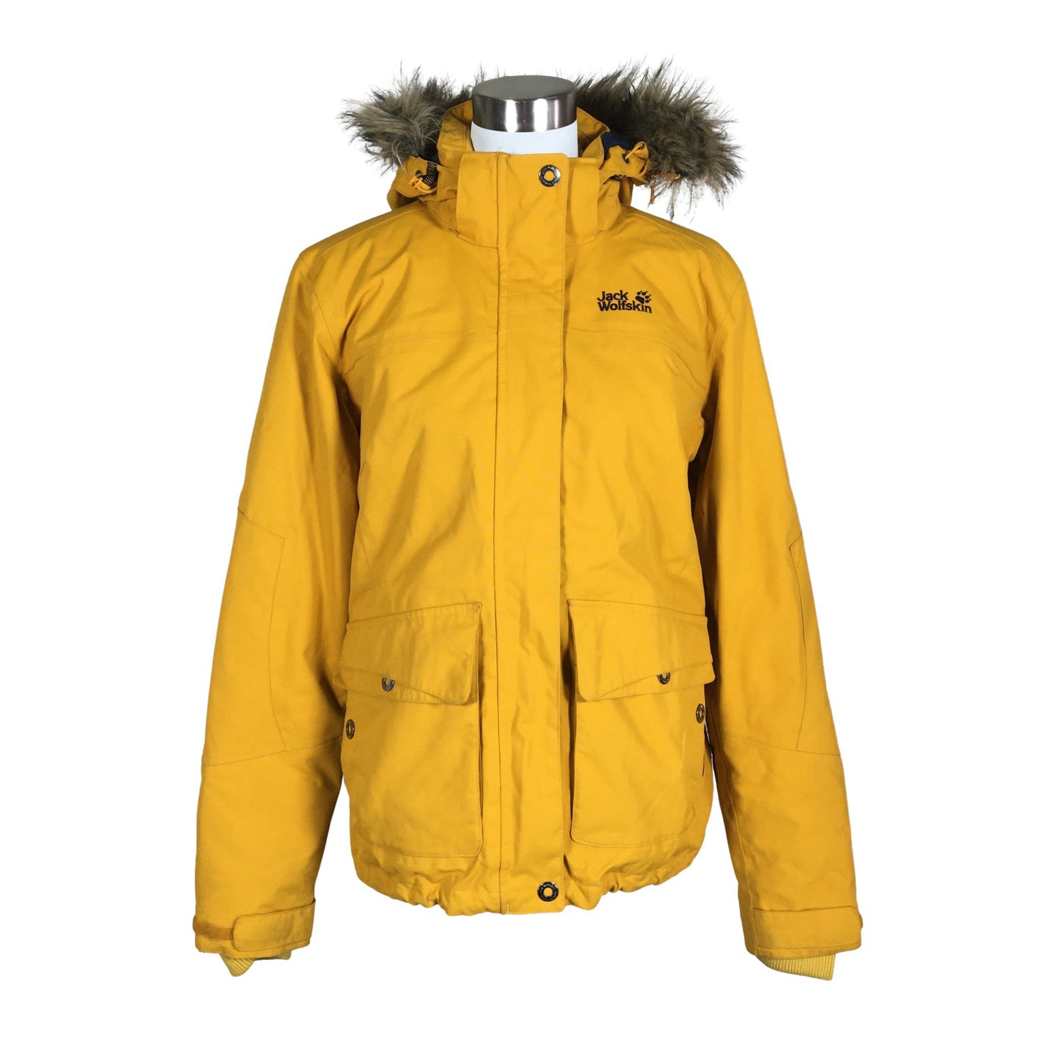  Toppatakki  Toppatakki, koko 38  Jack Wolfskin 