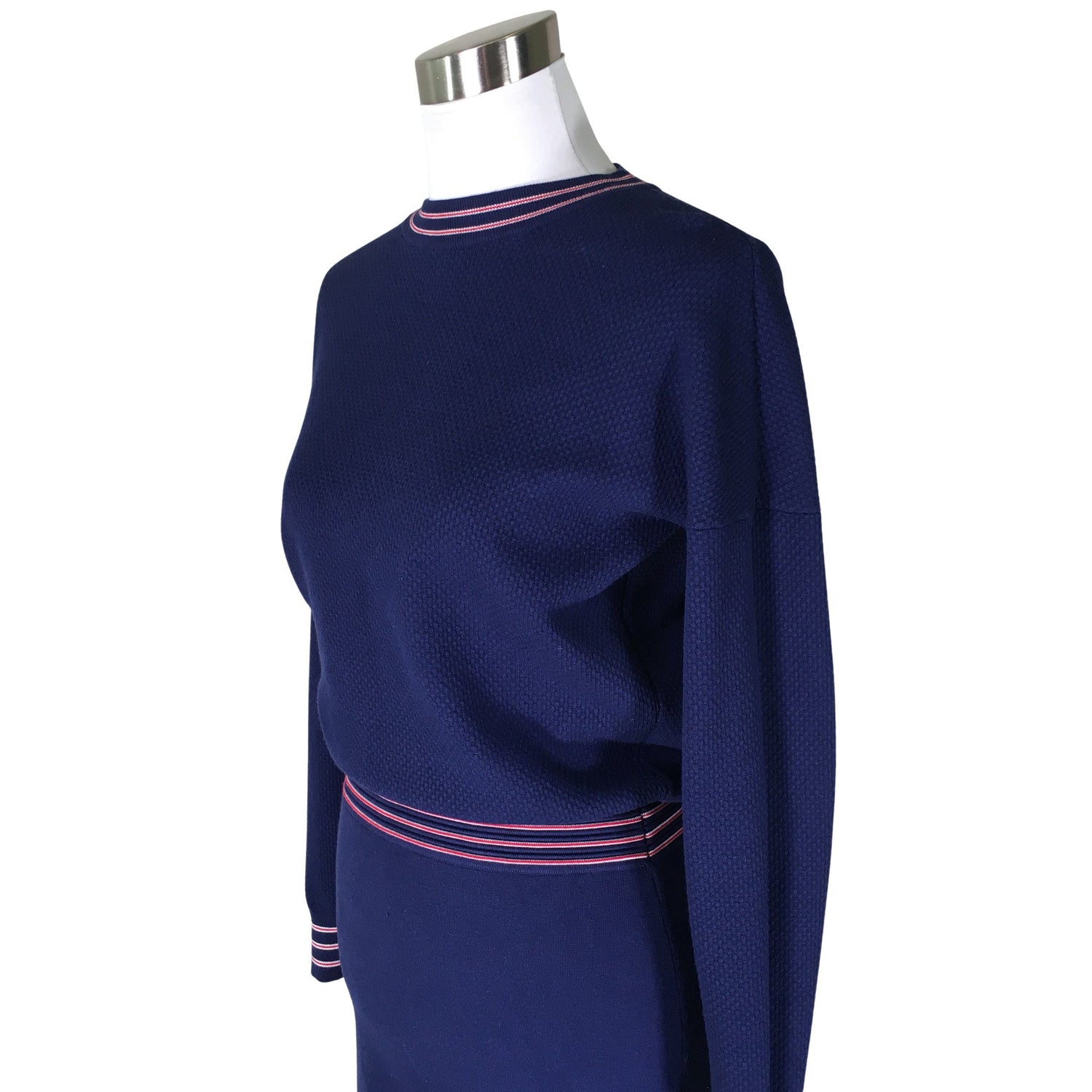  Mekko  Neulemekko, koko 38  Hugo Boss 