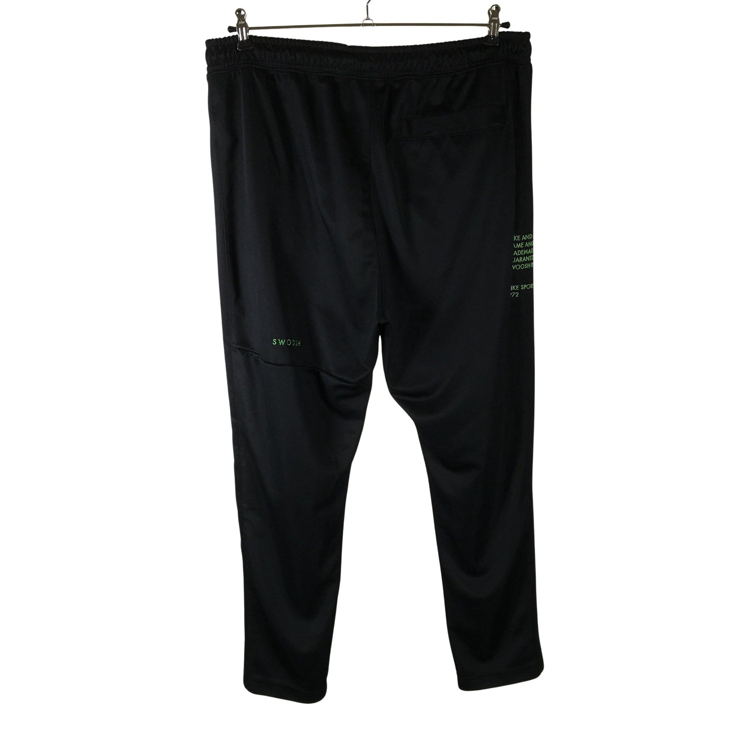  Urheiluhousut  Verryttelyhousut, koko XXL  Nike 