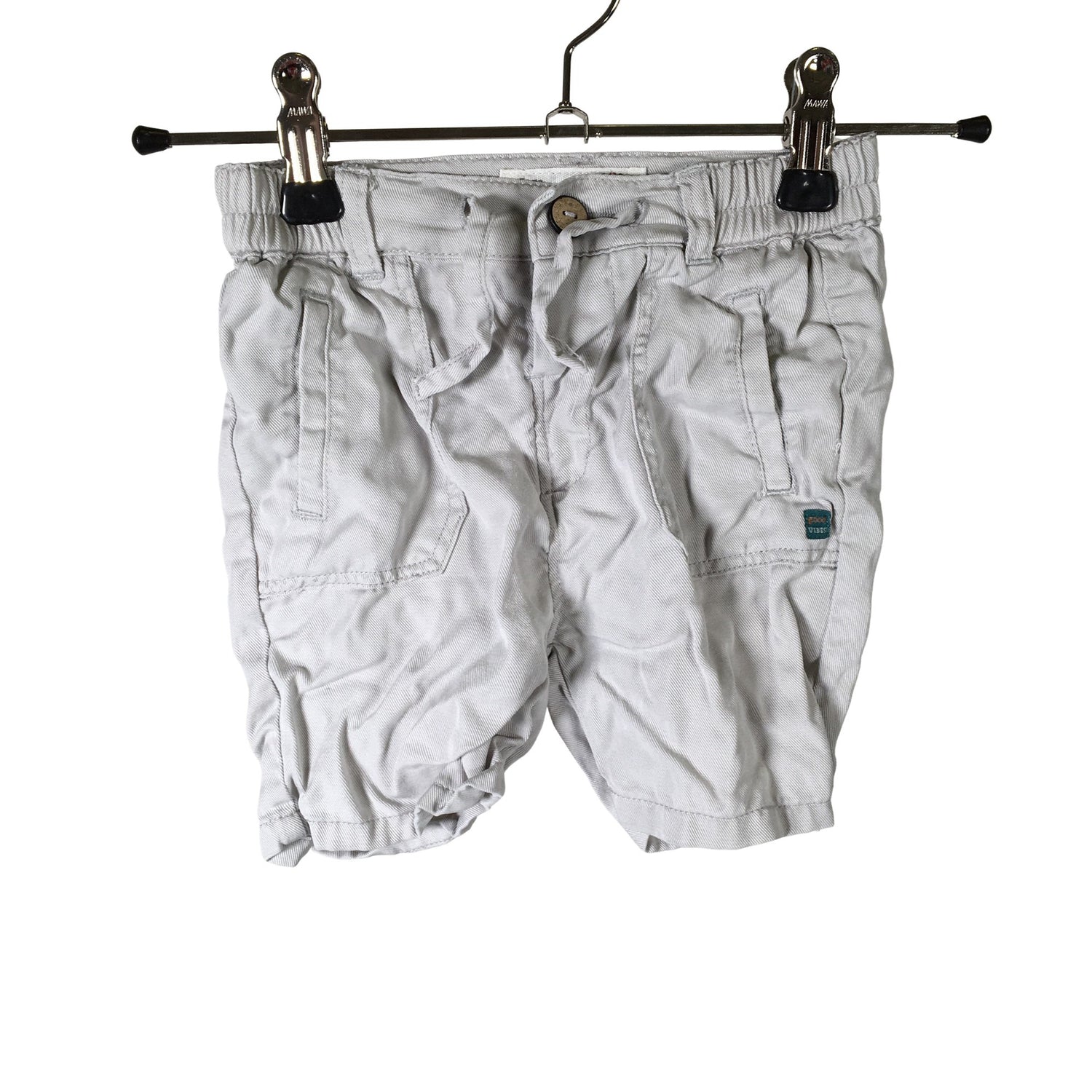  Shortsit  Shortsit, koko 74 - 80  Zara 