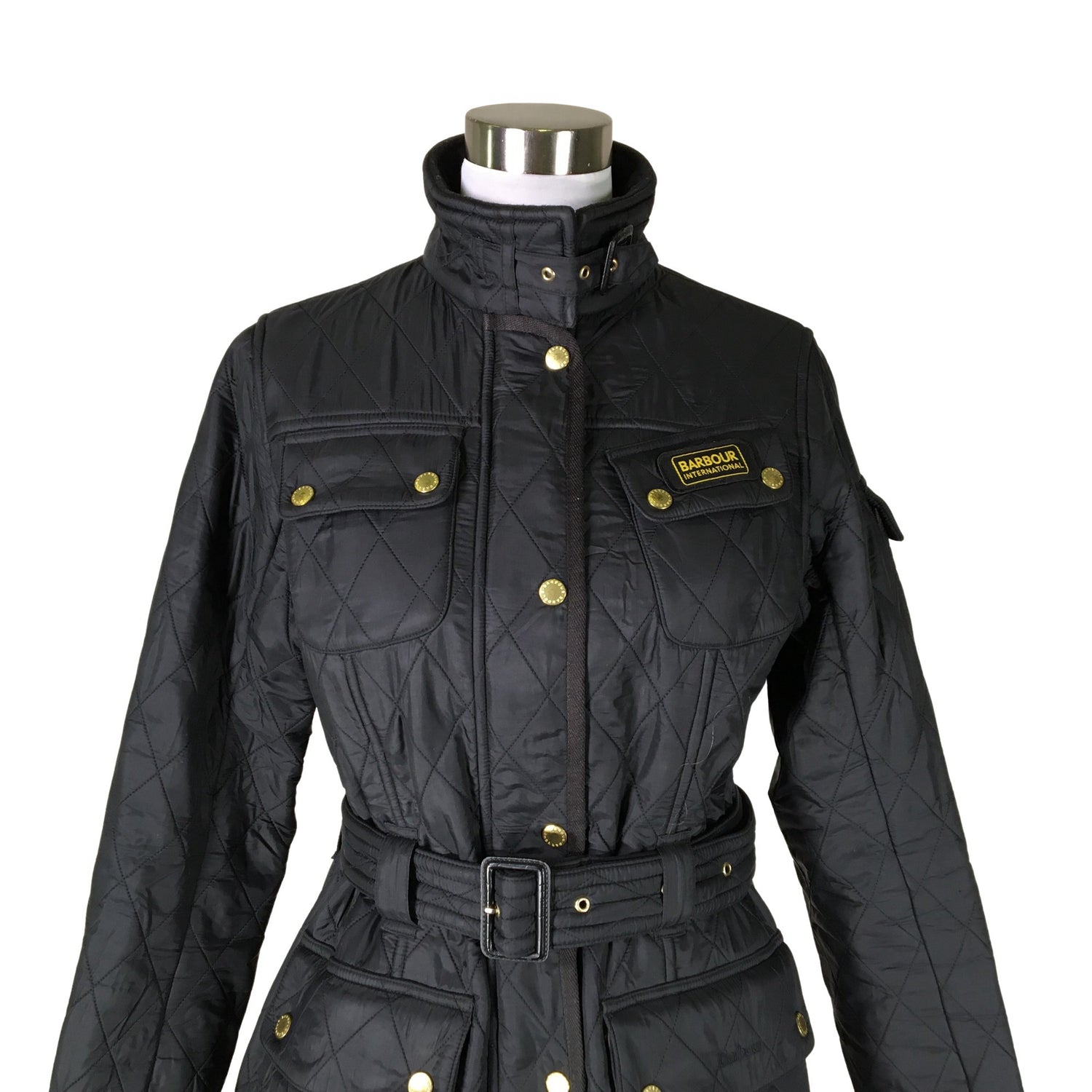  Kevyttoppatakki  Tikkitakki, koko 40  Barbour 