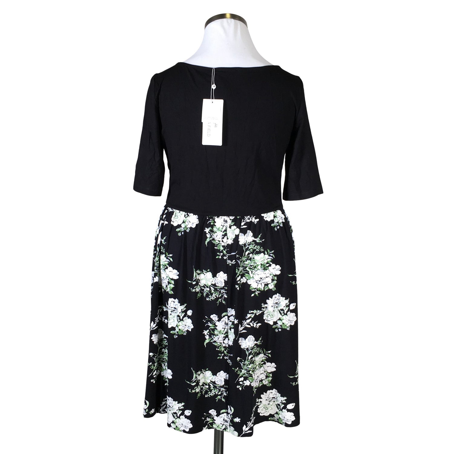  Mekko  Trikoomekko, koko 42  Anna Field 