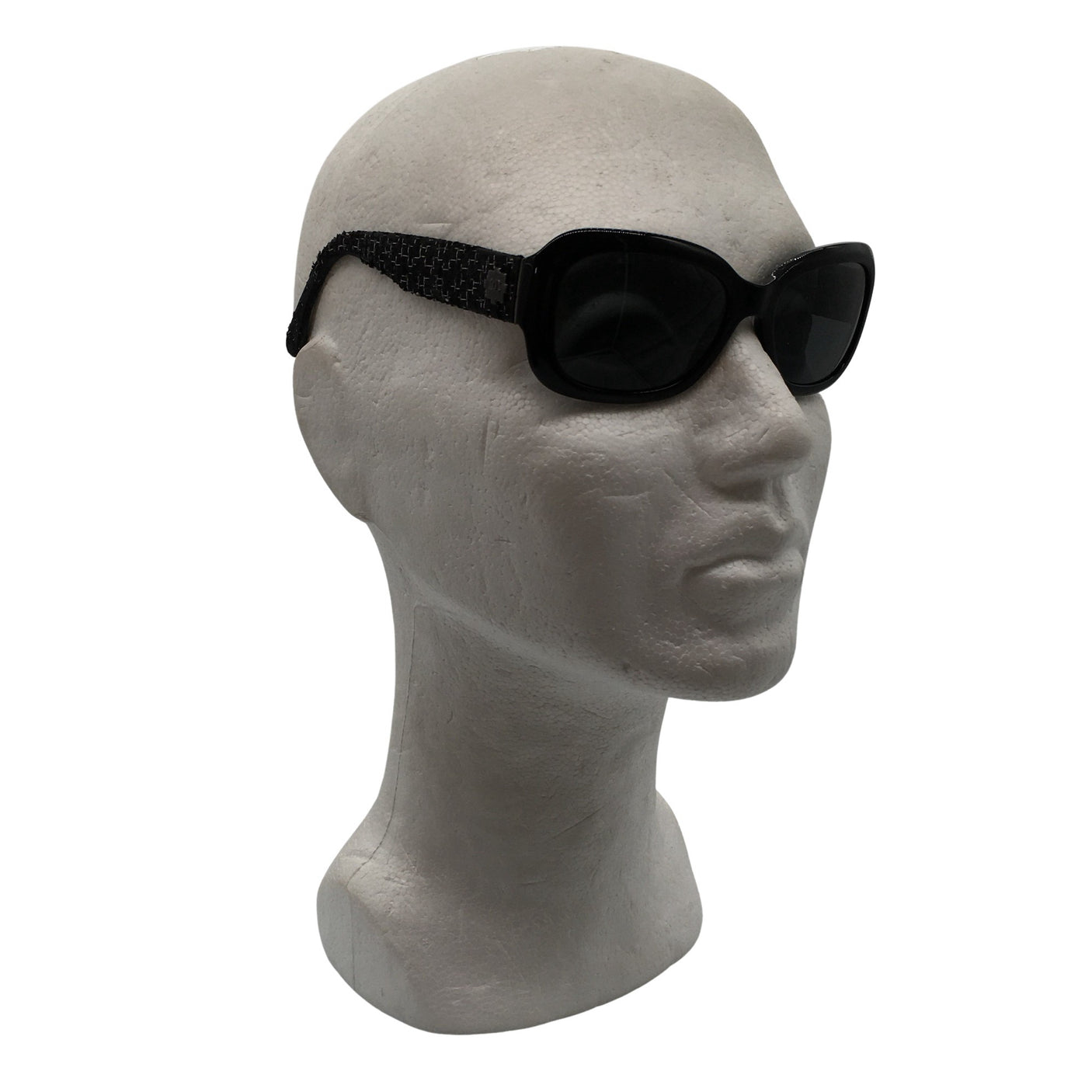 Aurinkolasit, koko Ei kokoa