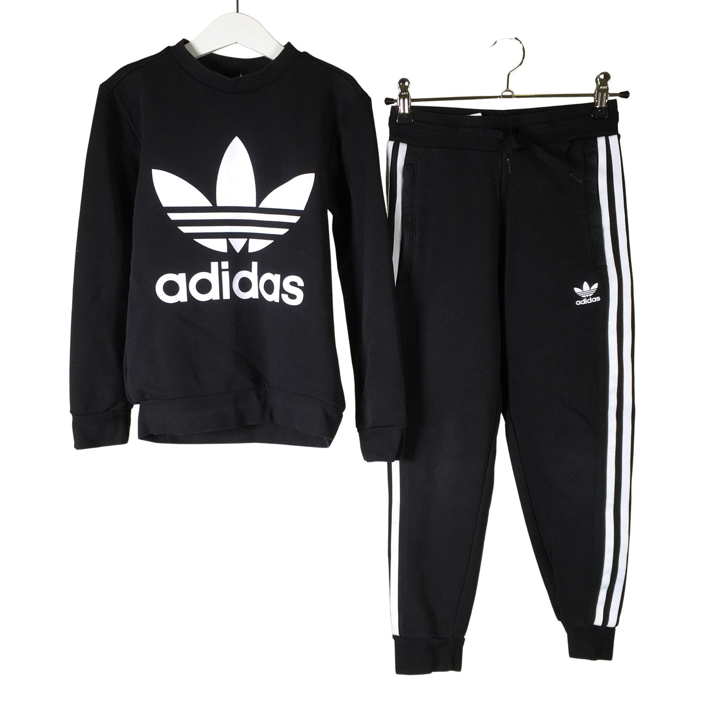 Unisex Adidas - Collegeasu, koko 122 - 128 -  (1)