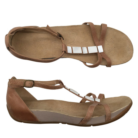 Unisex Clarks - Sandaalit, koko 39 -  ()