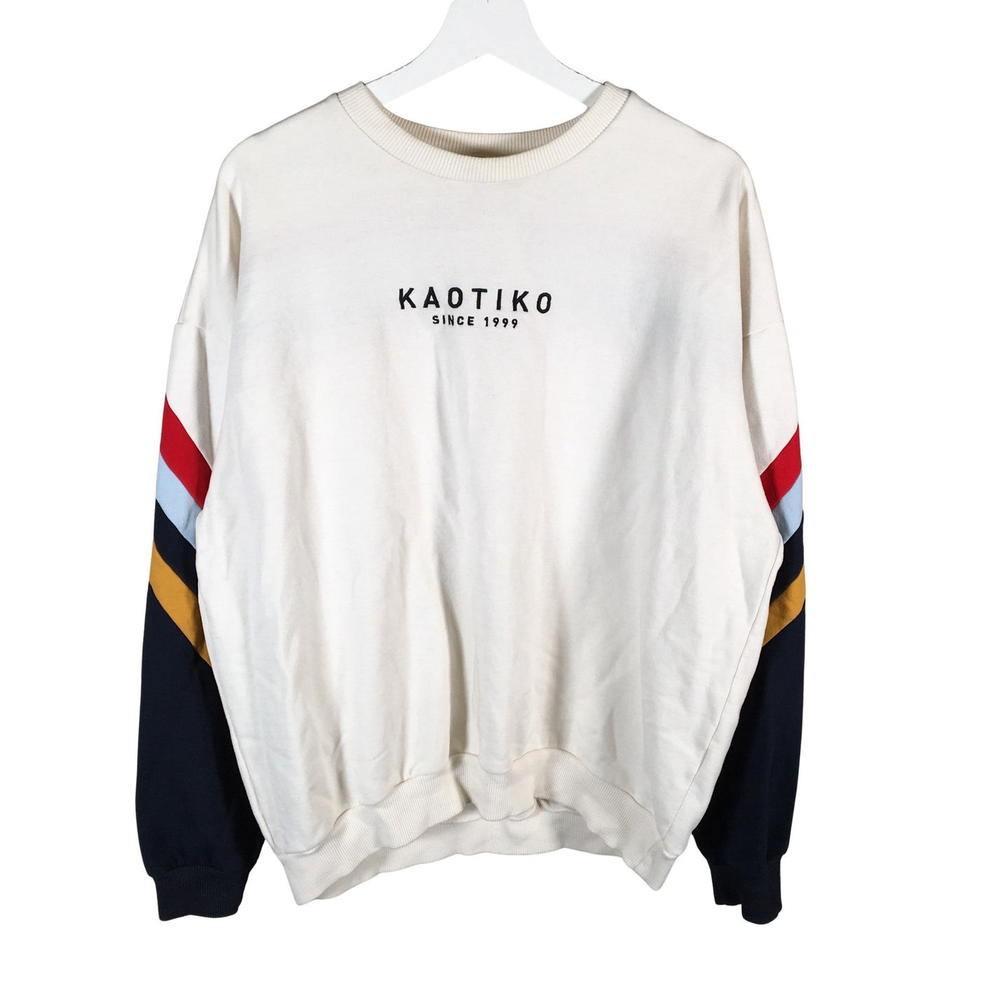 Collegepaita, koko L