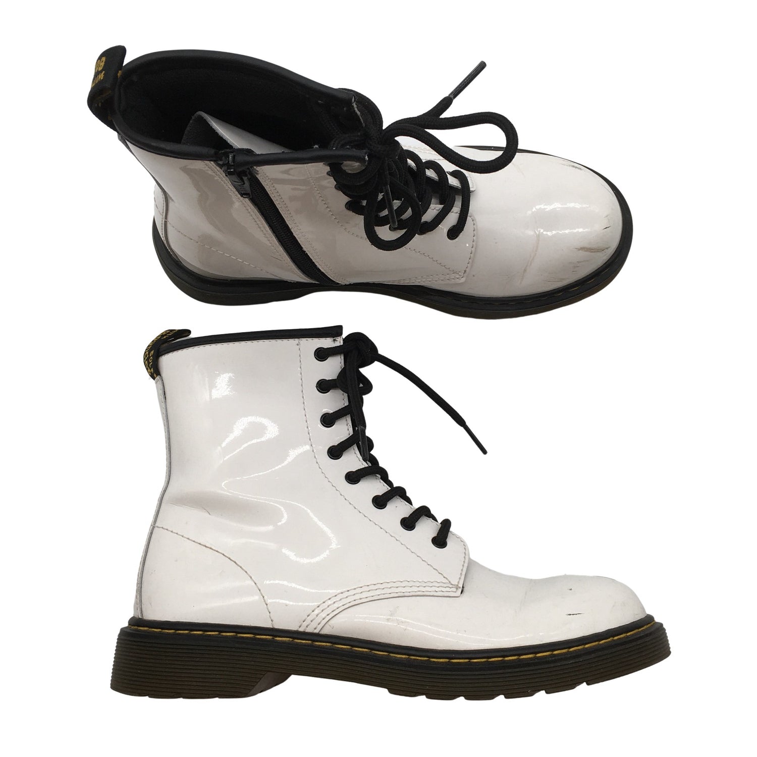  Maiharit  Maiharit, koko 38  Dr. Martens 