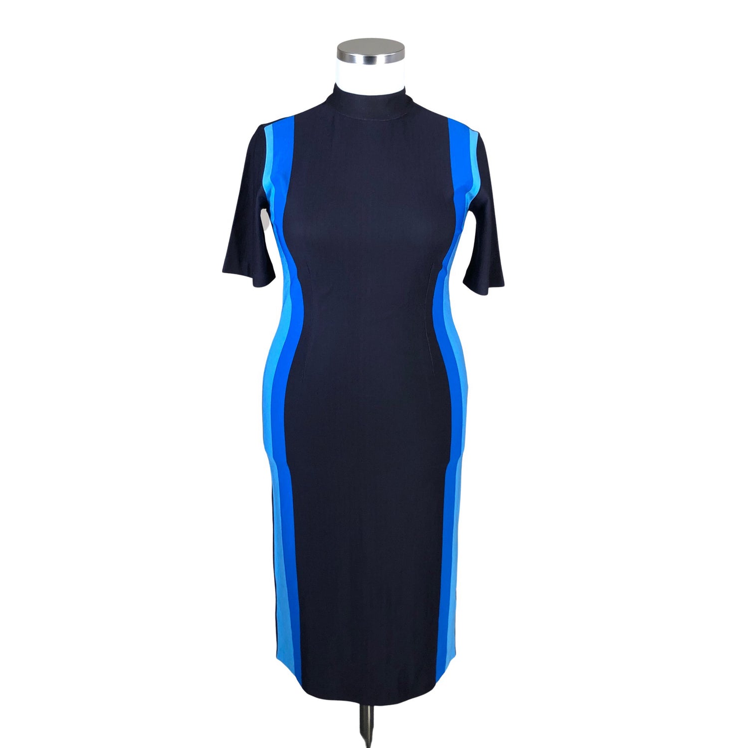  Mekko  Trikoomekko, koko 42  Hugo Boss 