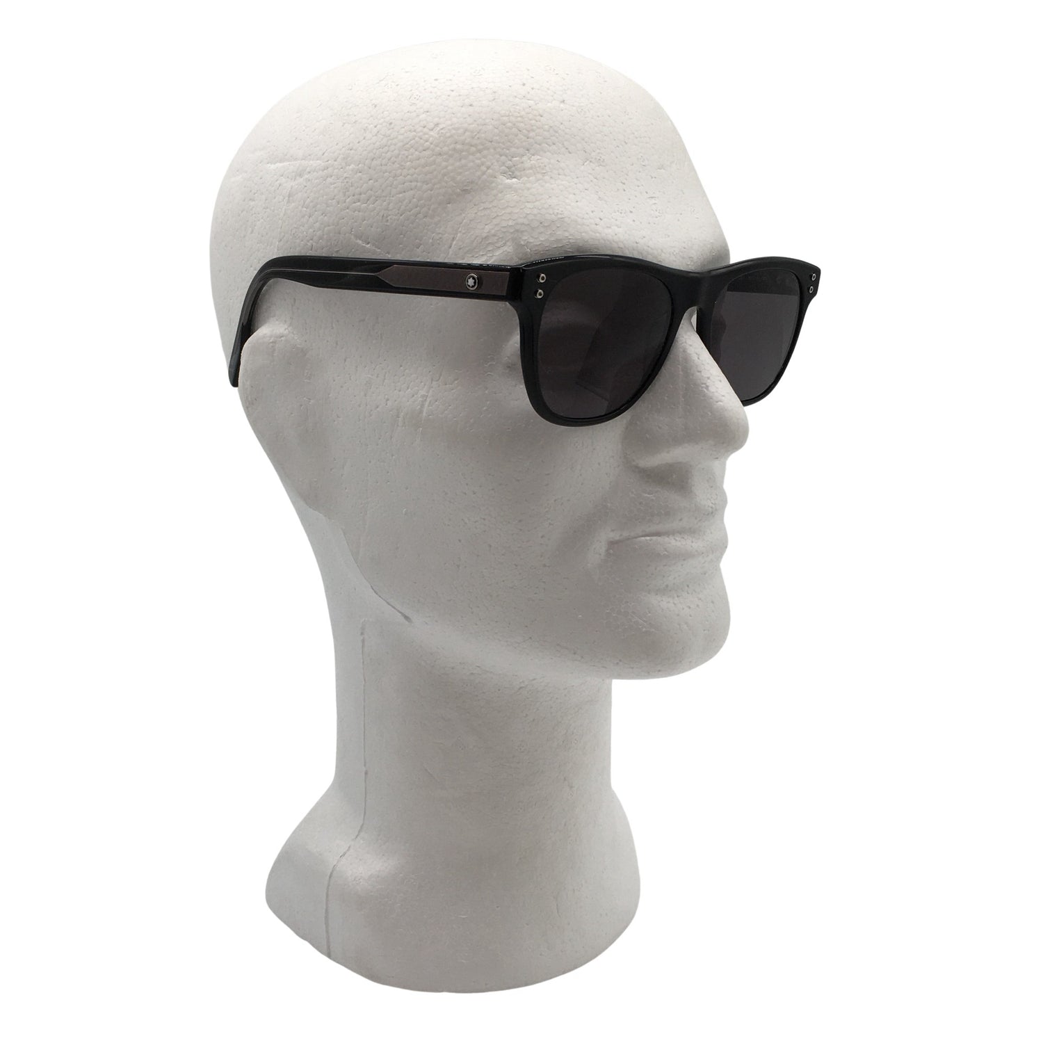 Aurinkolasit, koko Ei kokoa