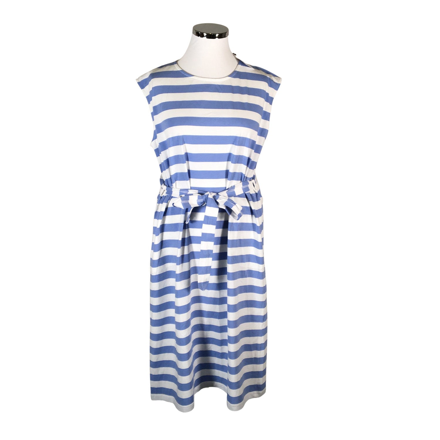  Mekko  Trikoomekko, koko 42  Nanso 