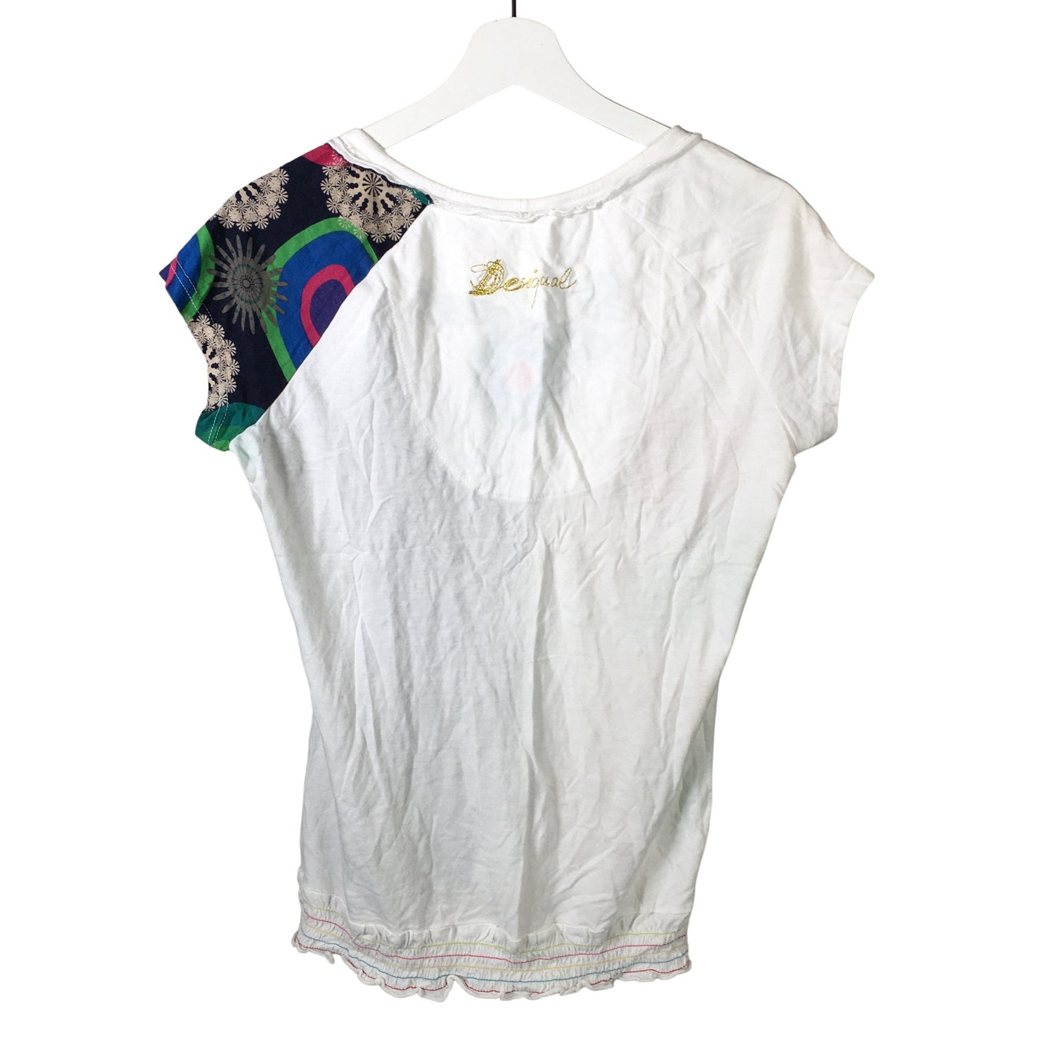  T-paita  T-paita, koko 40  Desigual 