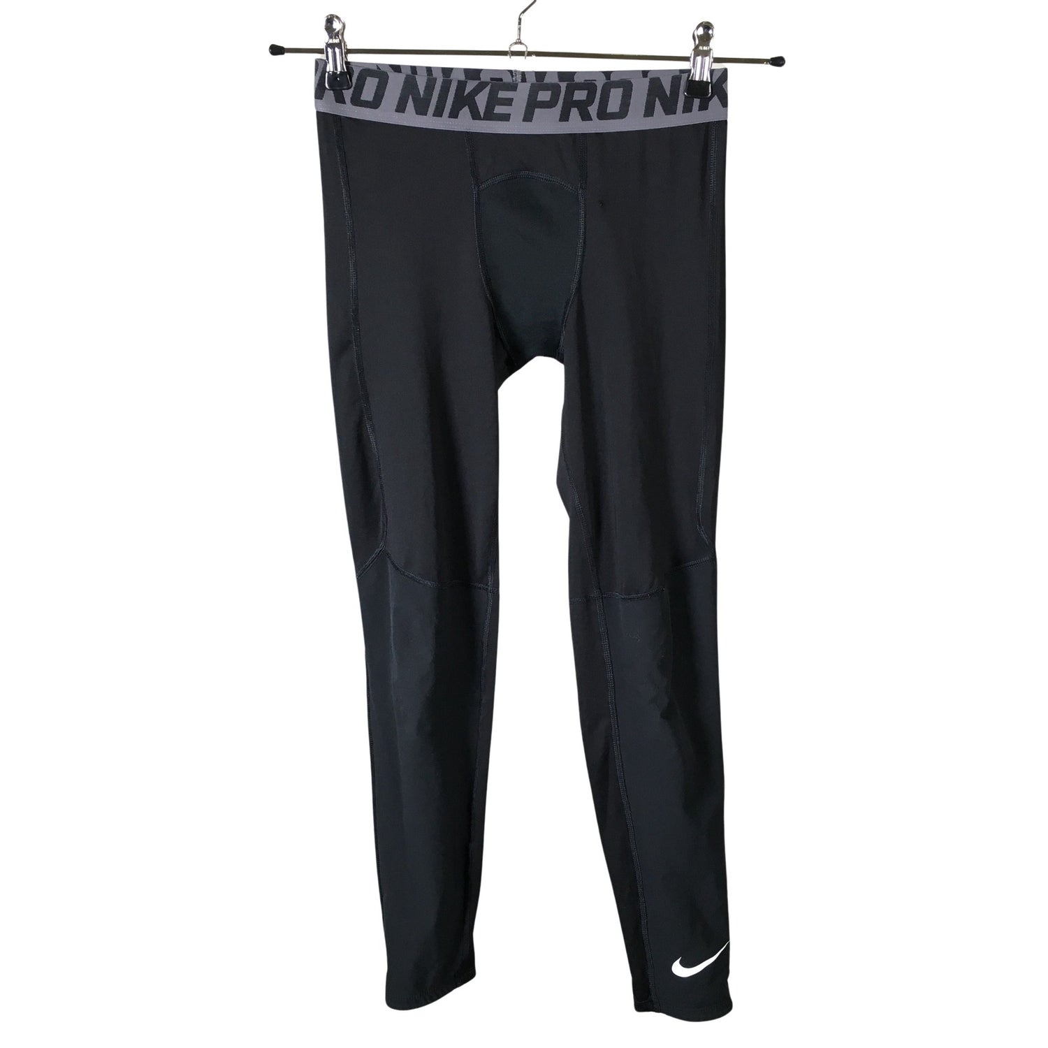  Urheilutrikoot  Urheilutrikoot, koko 152 - 158  Nike 