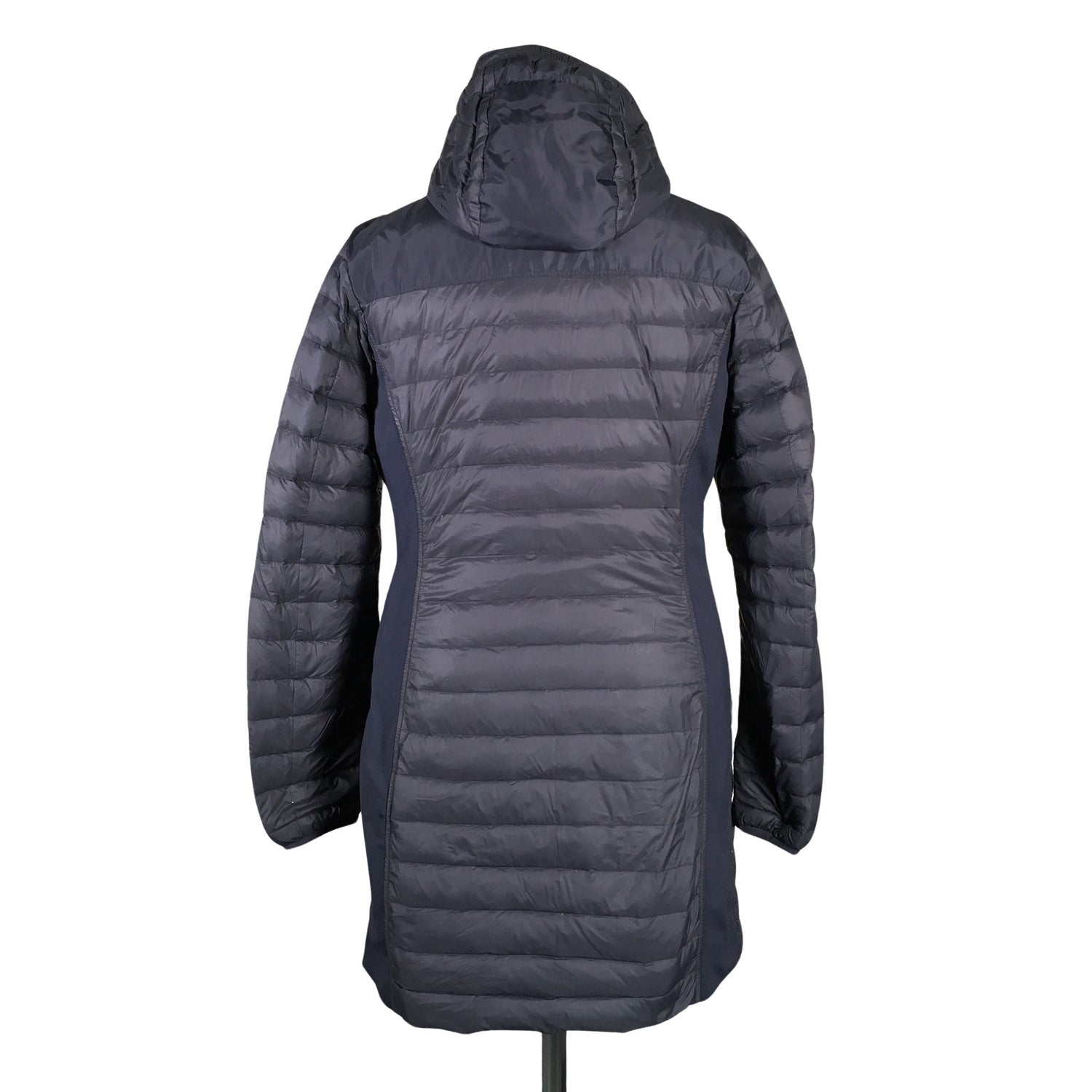  Kevytuntuvatakki  Kevytuntuvatakki, koko 42  Parajumpers 