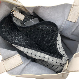 Käsilaukku, koko Maxi