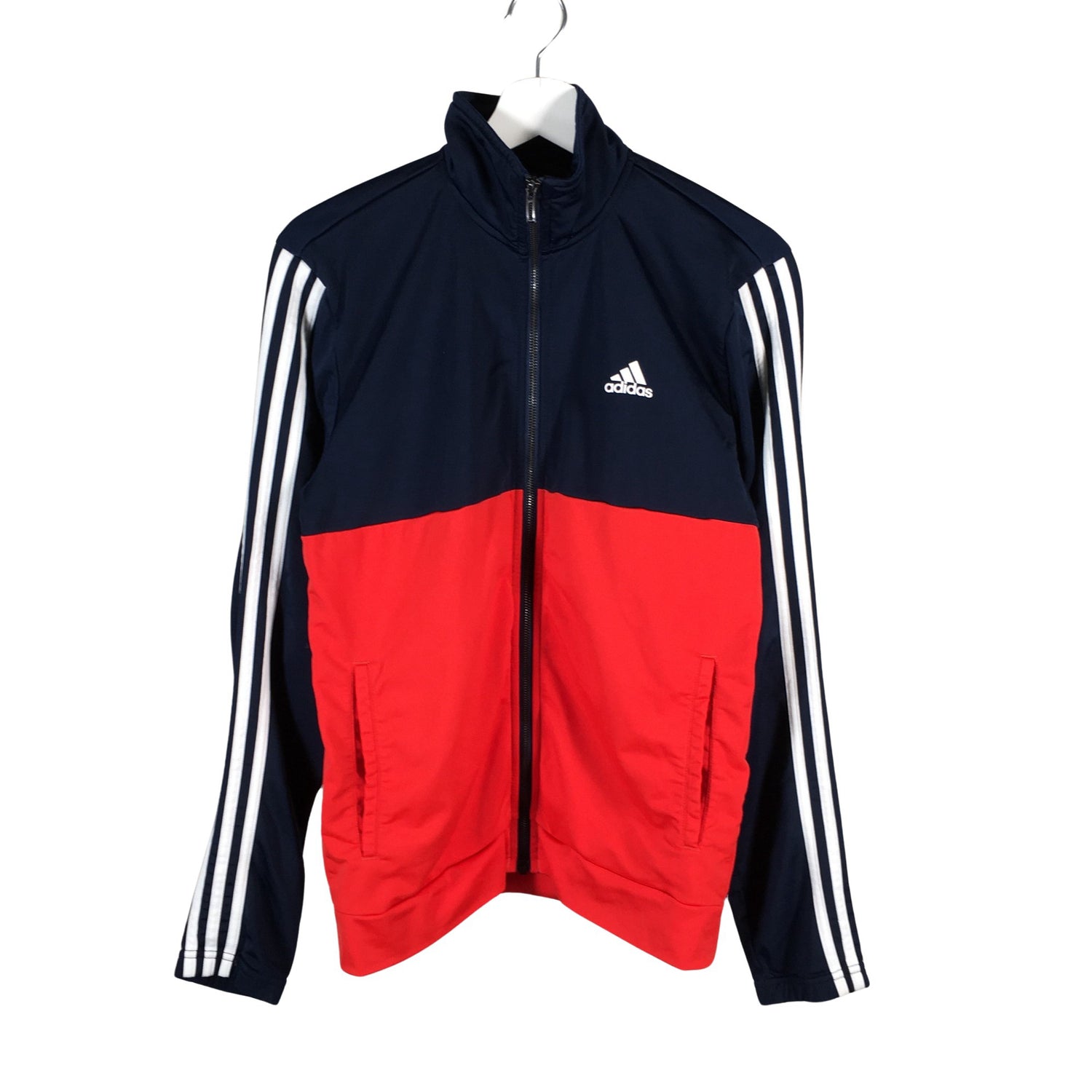  Urheilutakki  Verryttelytakki, koko M  Adidas 